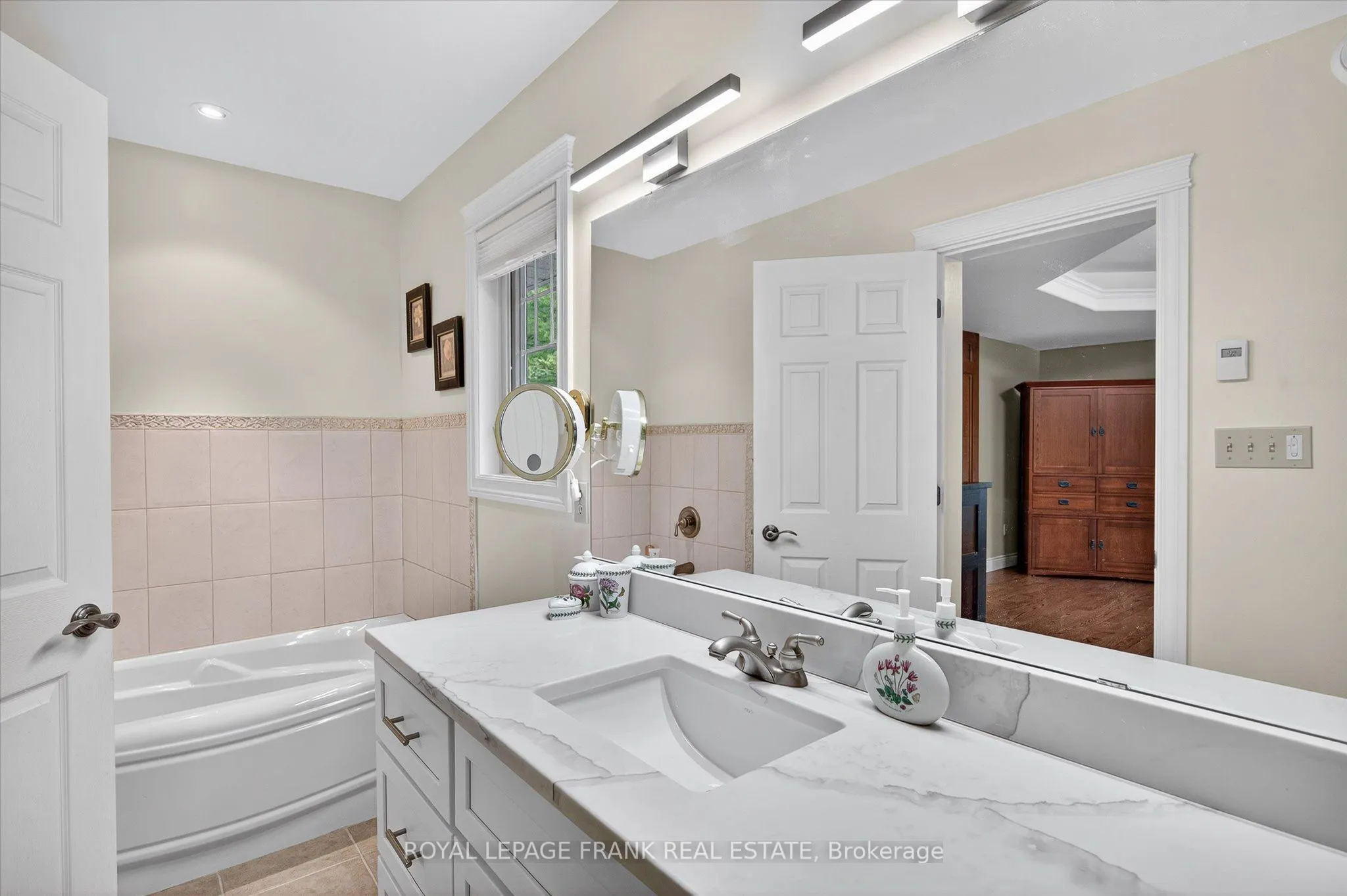 3081 Beachwood Drive