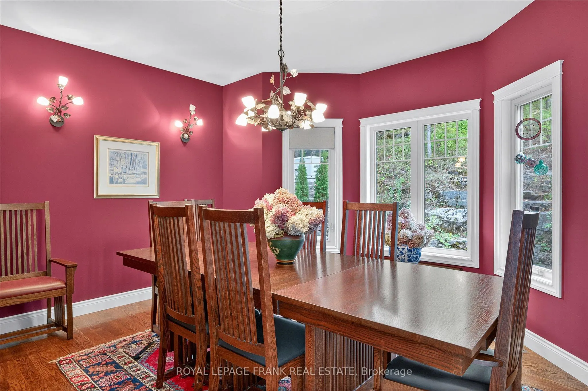 3081 Beachwood Drive