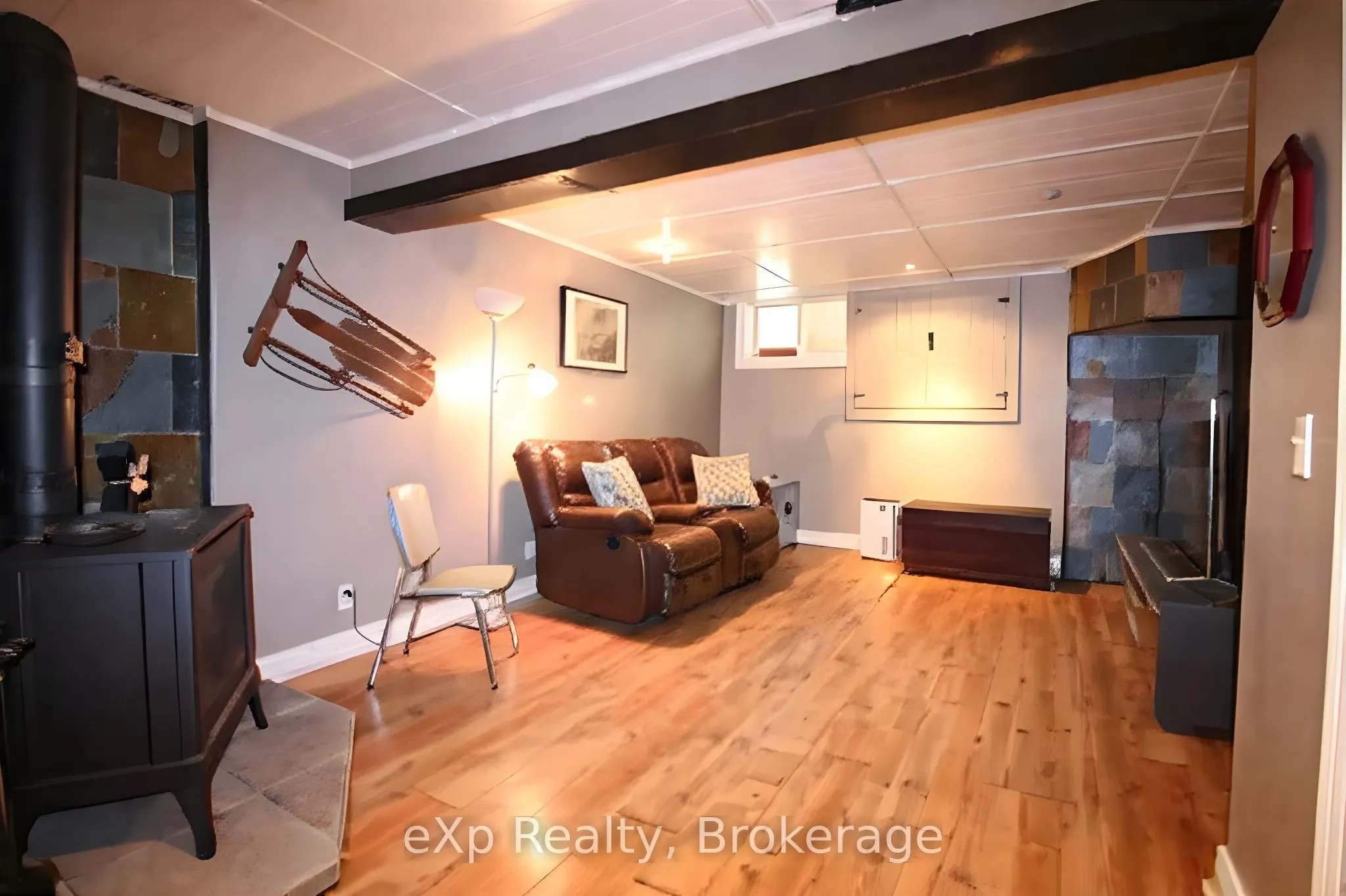 683005 Chatsworth Road 24 Road