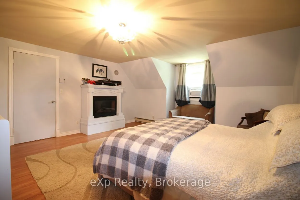 683005 Chatsworth Road 24 Road