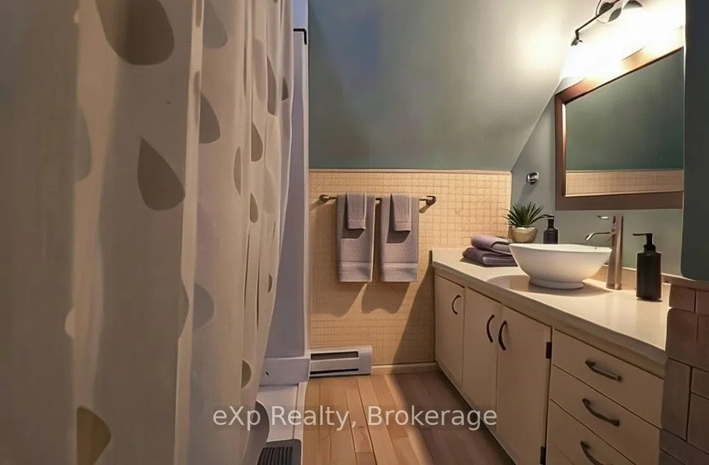 683005 Chatsworth Road 24 Road