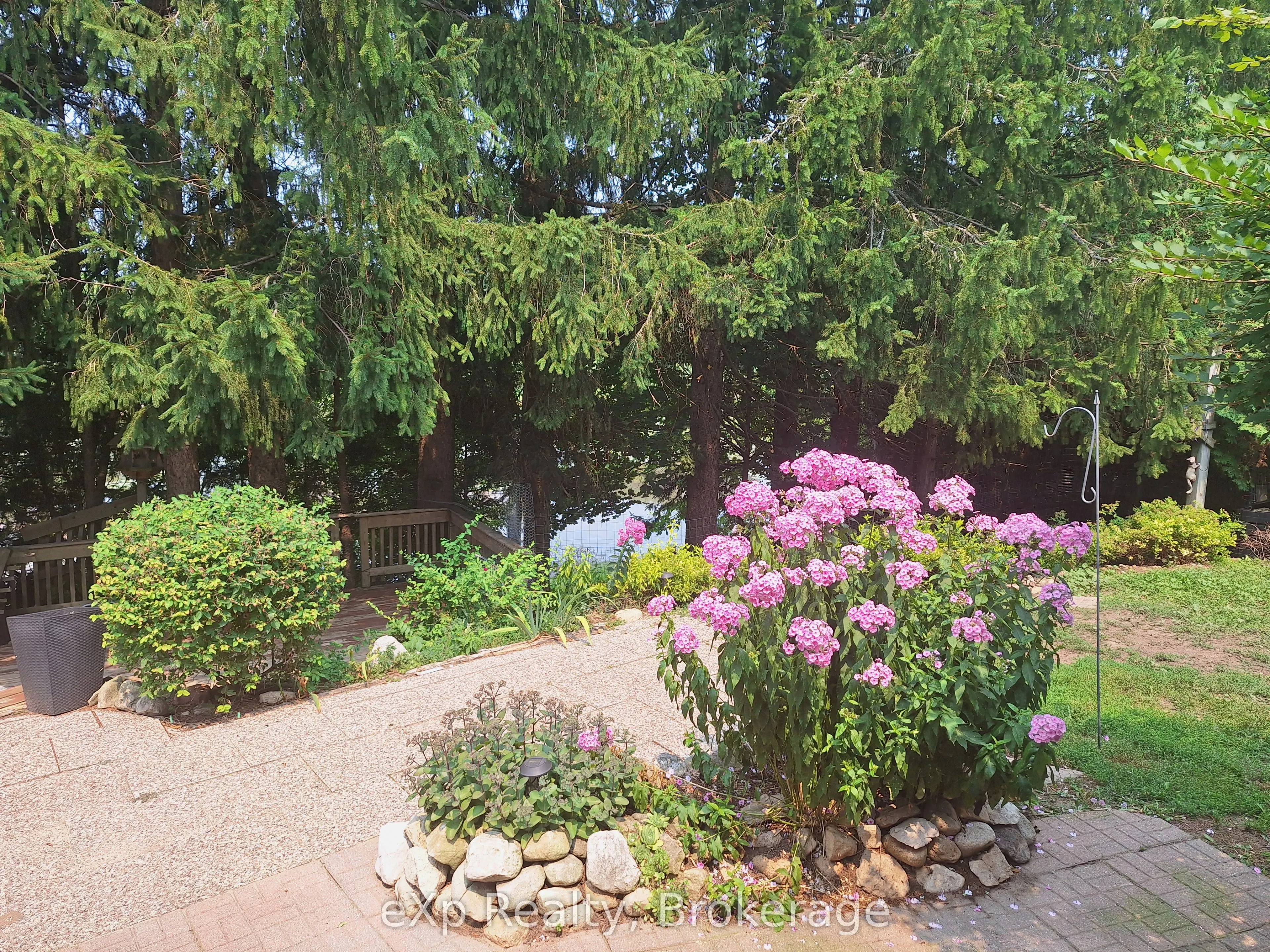 683005 Chatsworth Road 24 Road