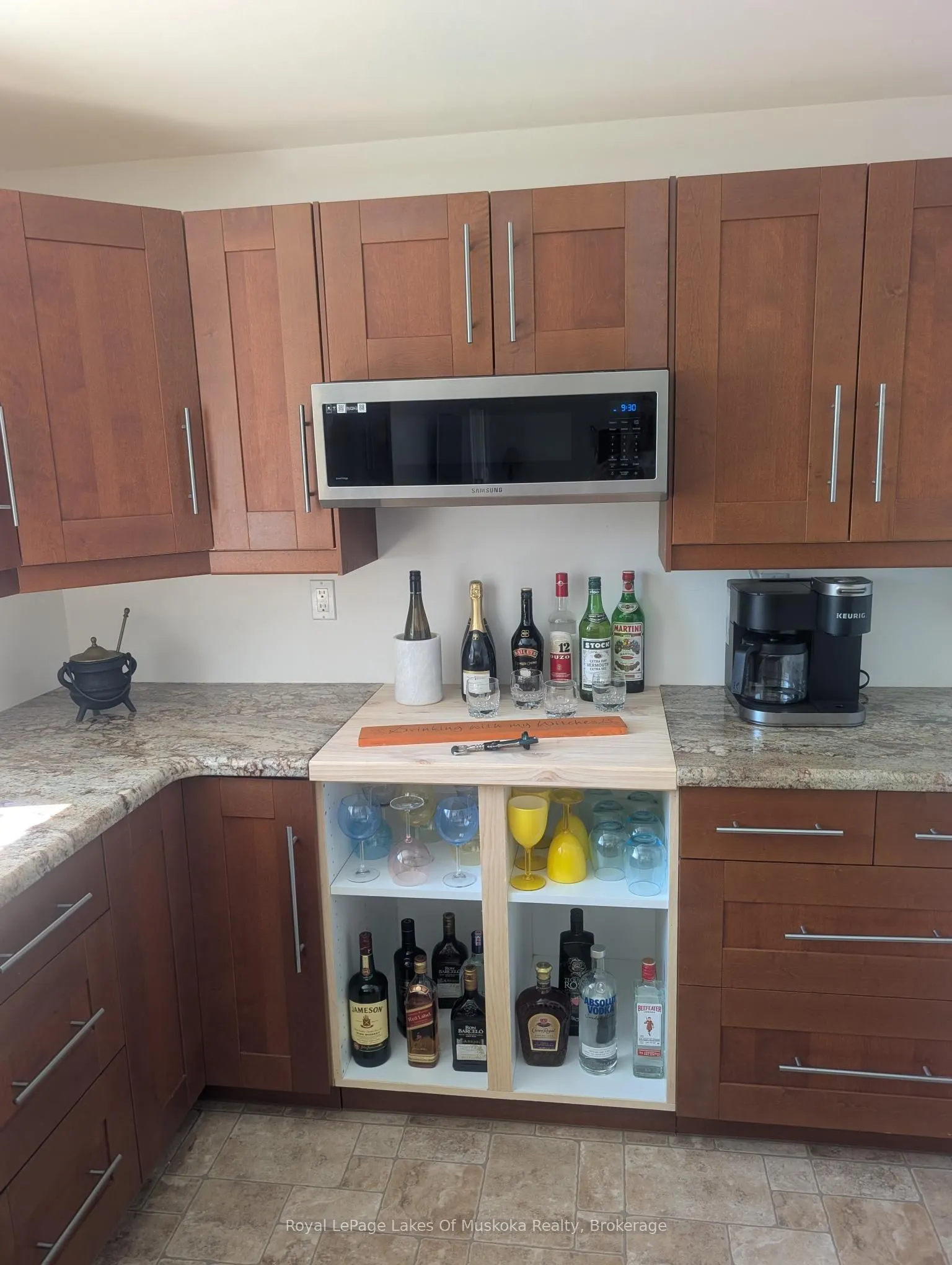 524 HOMELAND Drive
