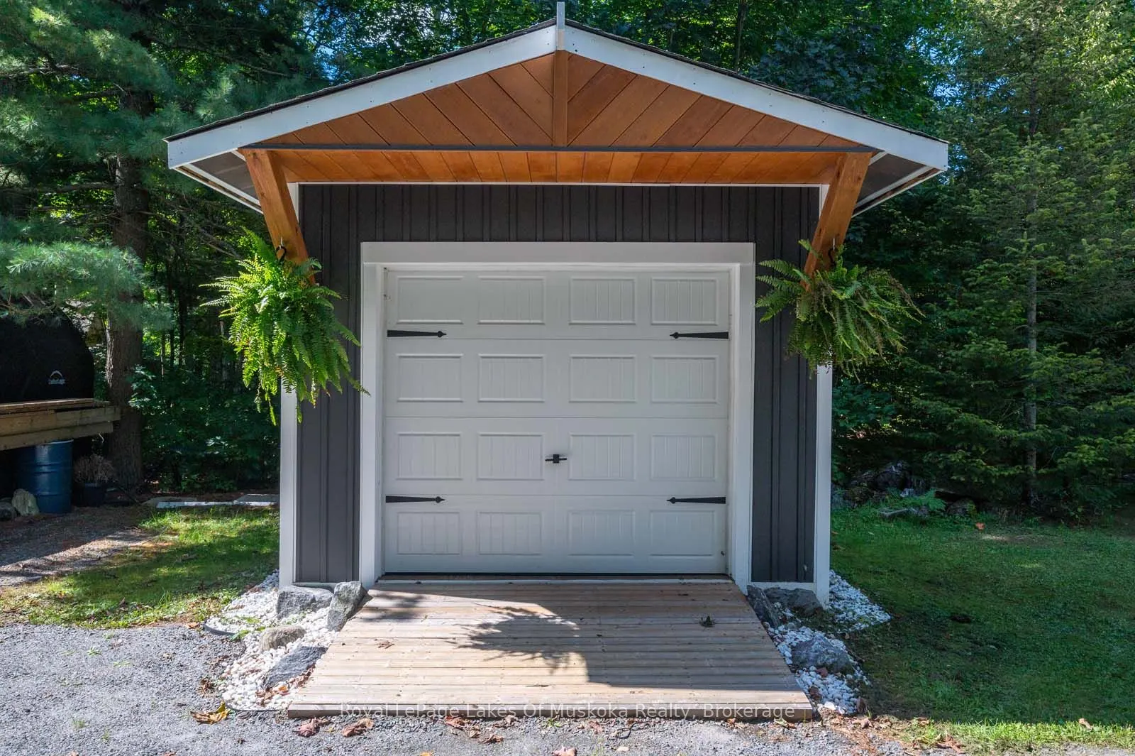 524 HOMELAND Drive