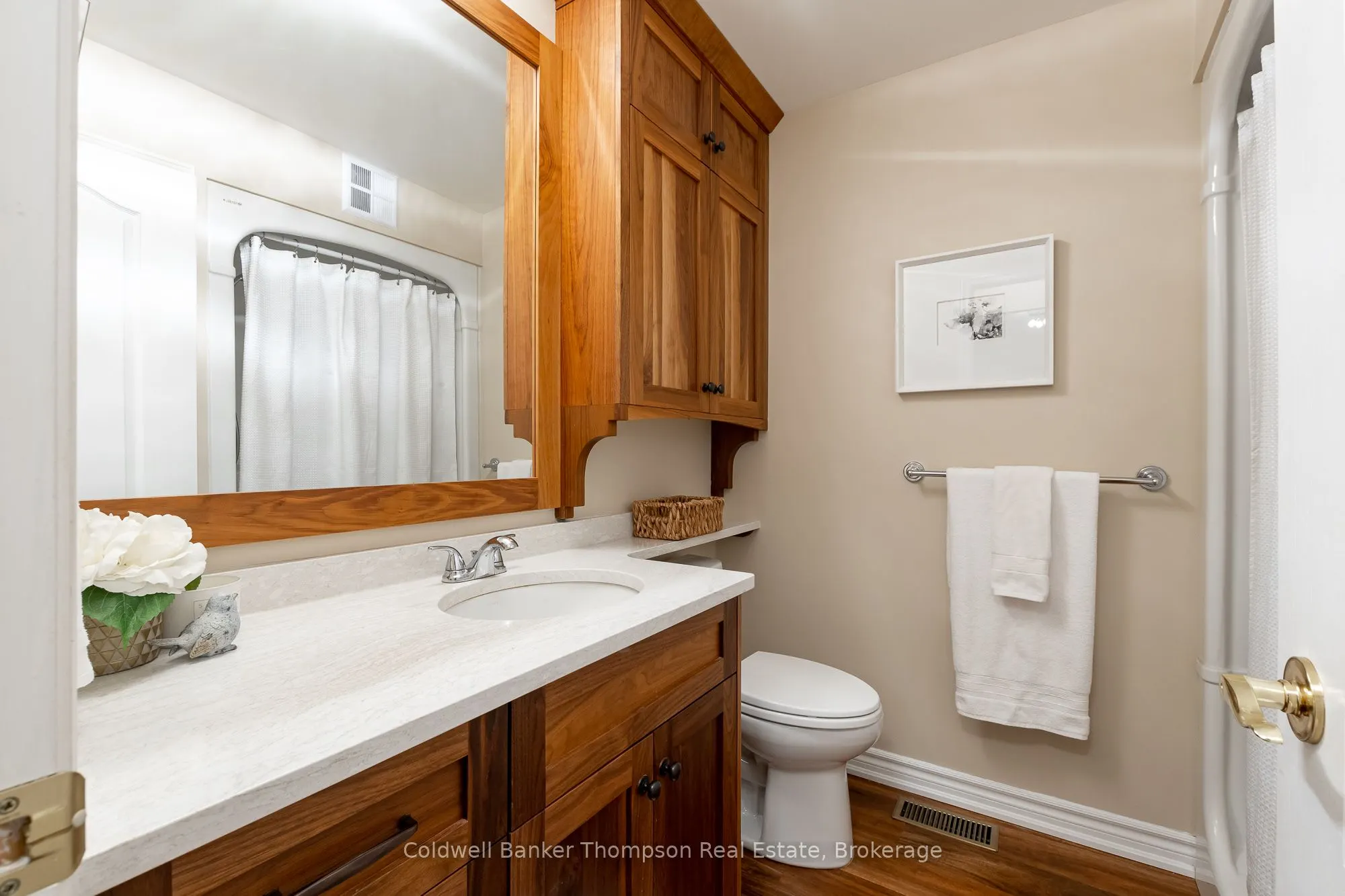 31 Dairy Lane, #203