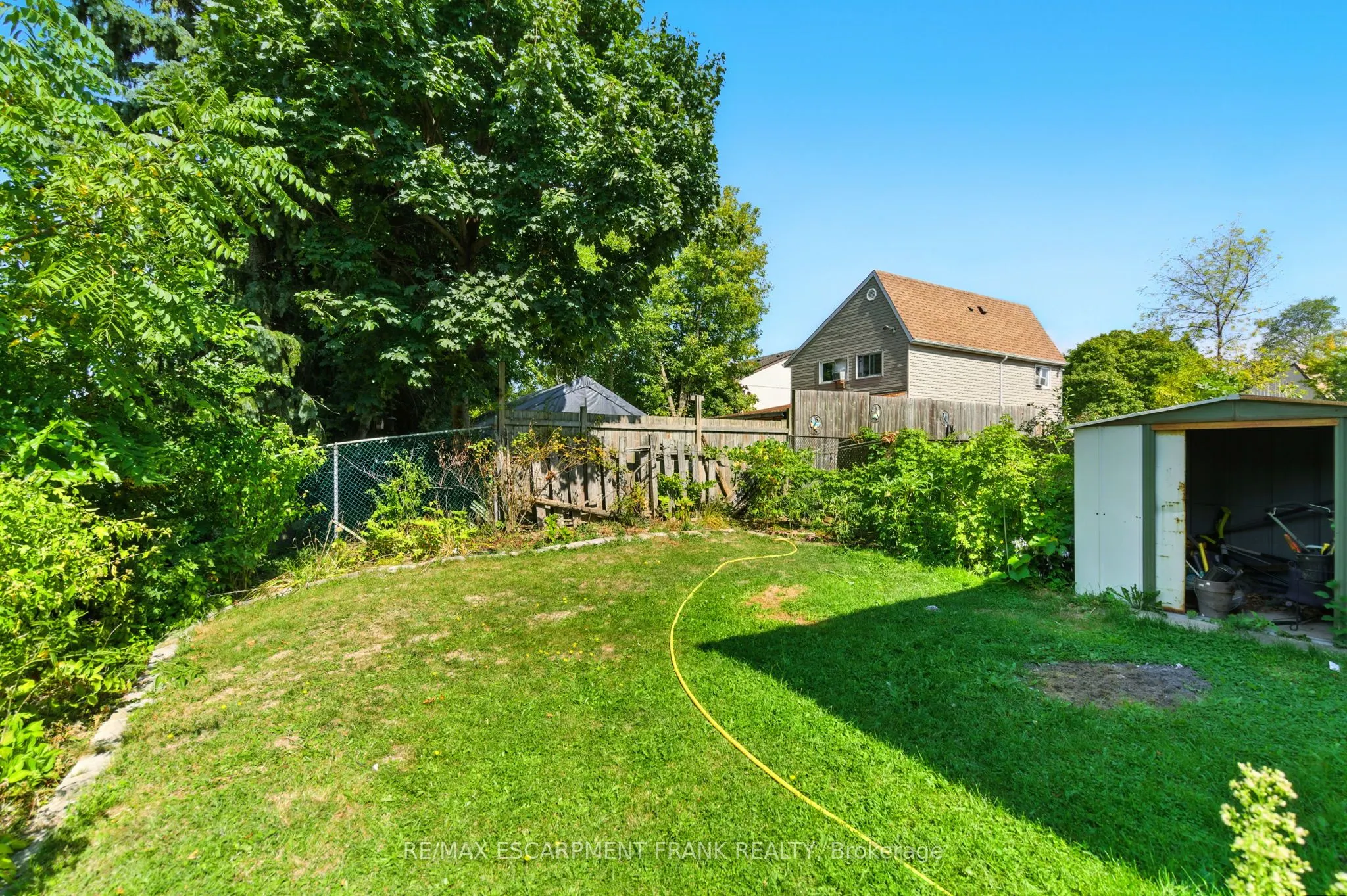 387 Franklin Road