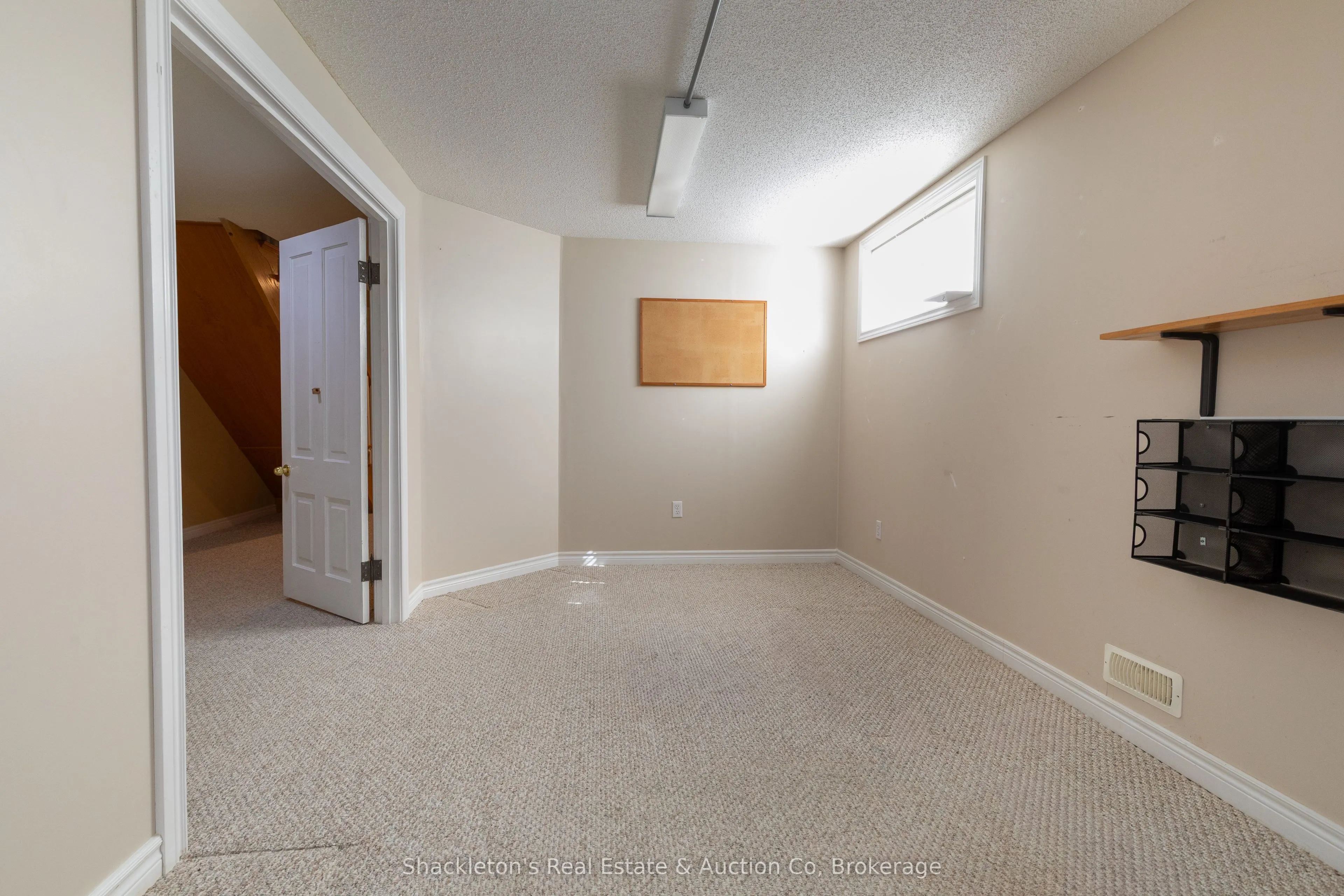 44 Edgevalley Road, #55