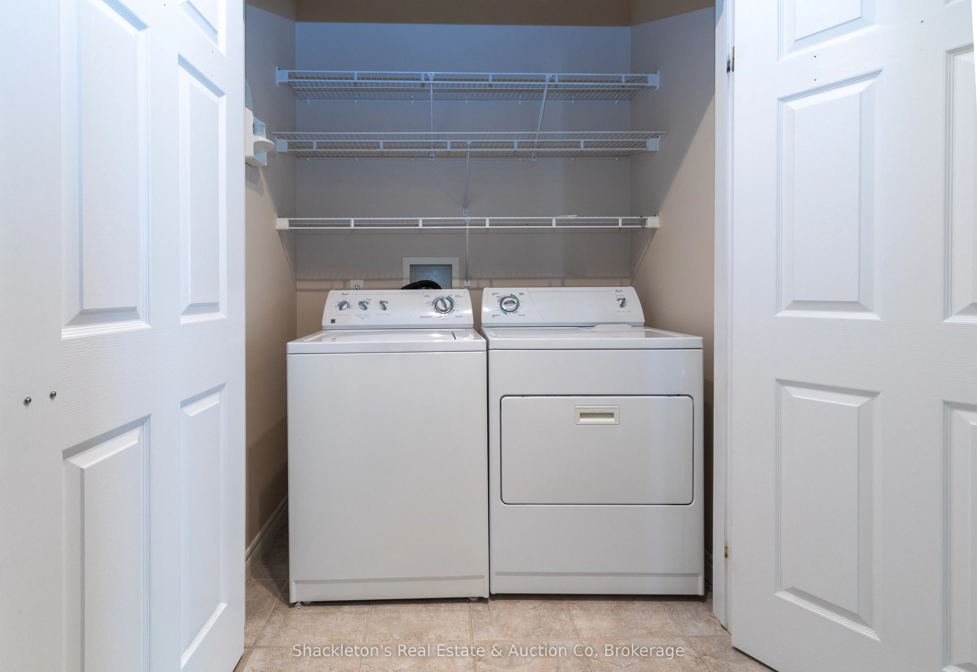 44 Edgevalley Road, #55