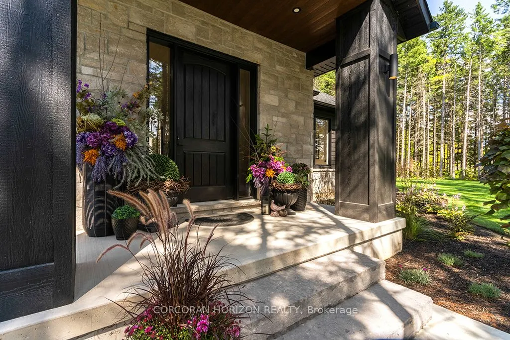 107 Louise Creek Crescent