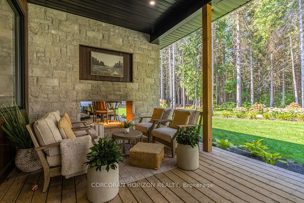 107 Louise Creek Crescent