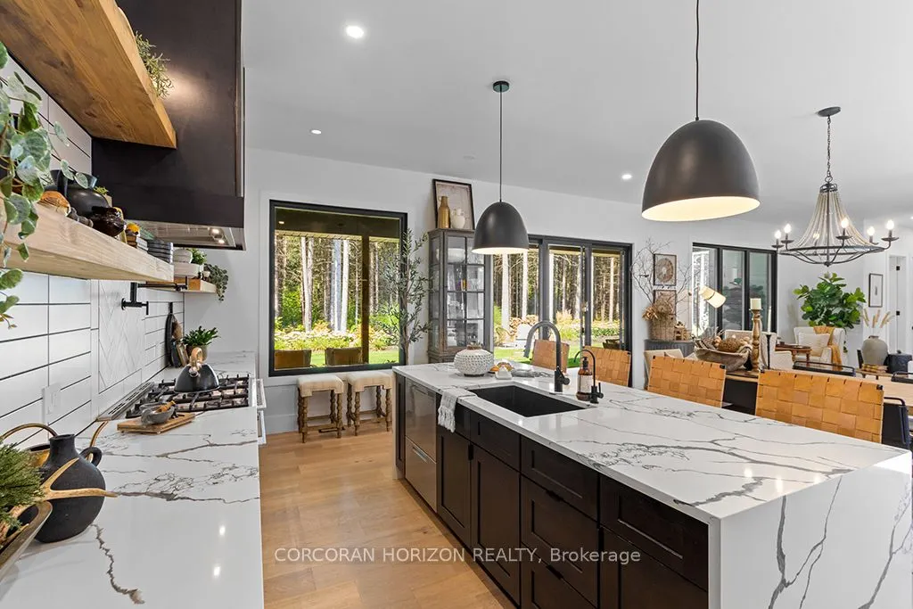 107 Louise Creek Crescent