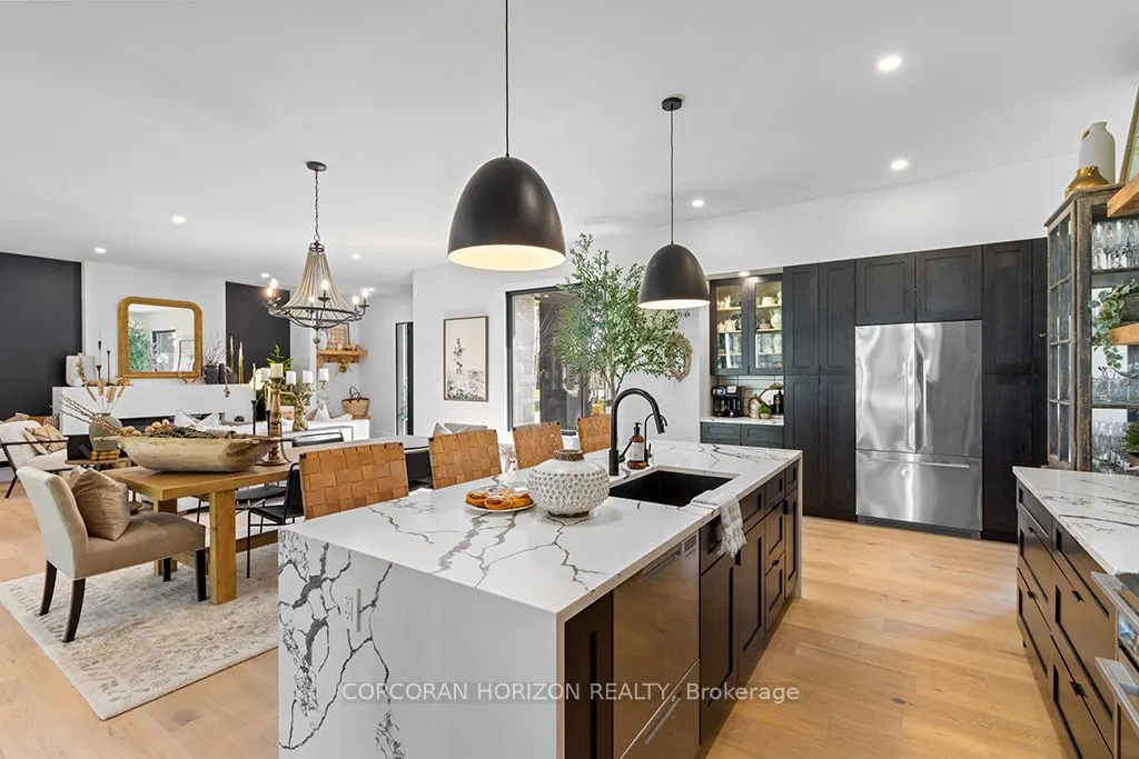 107 Louise Creek Crescent