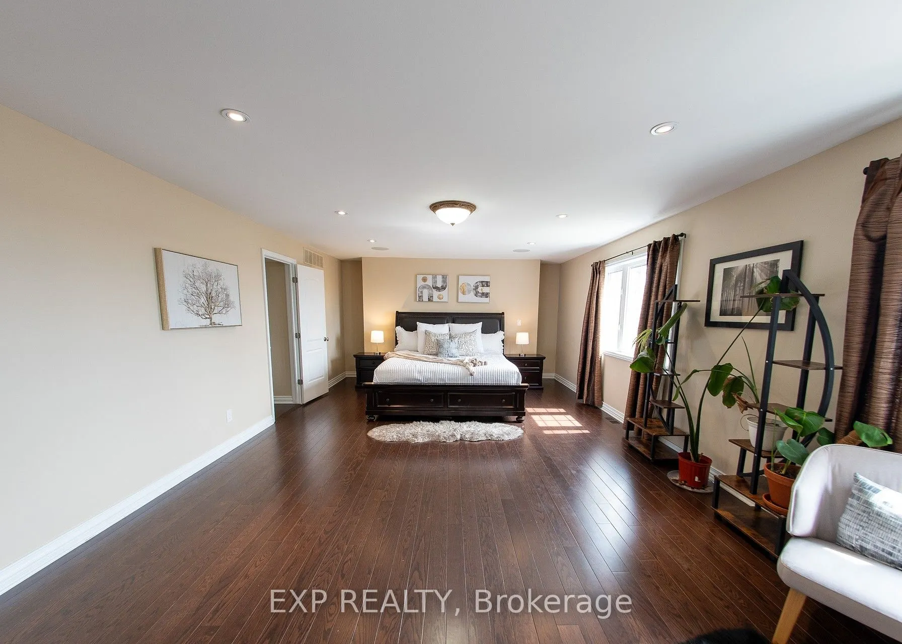 2754 Eagleson Road