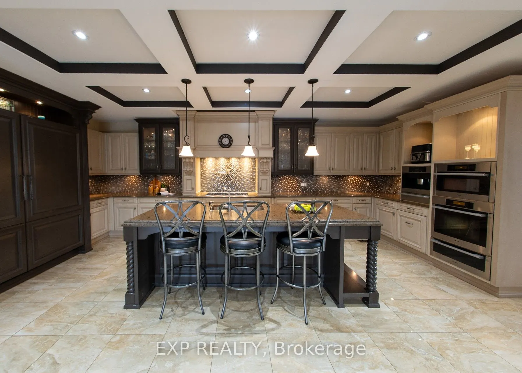 2754 Eagleson Road
