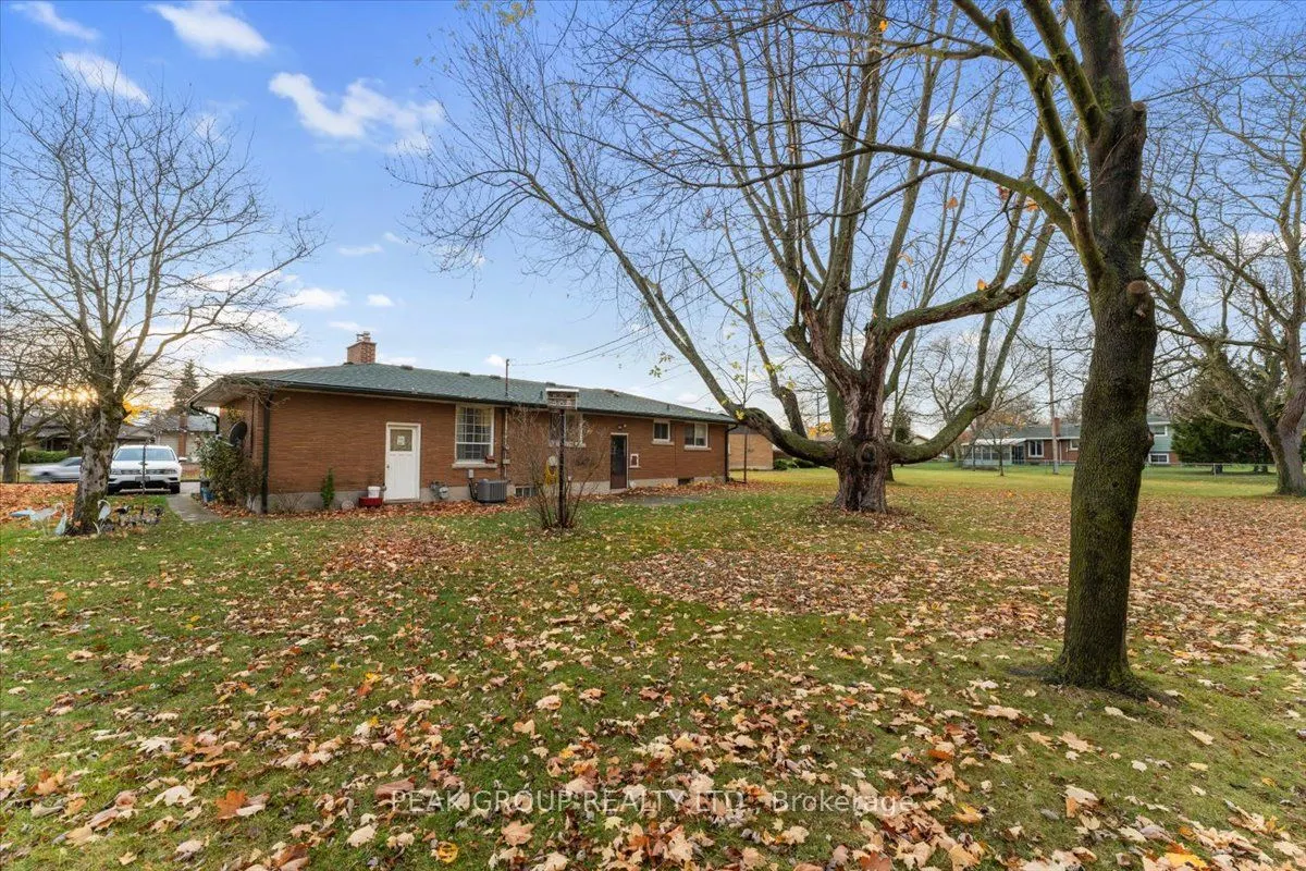 18 Karen Crescent