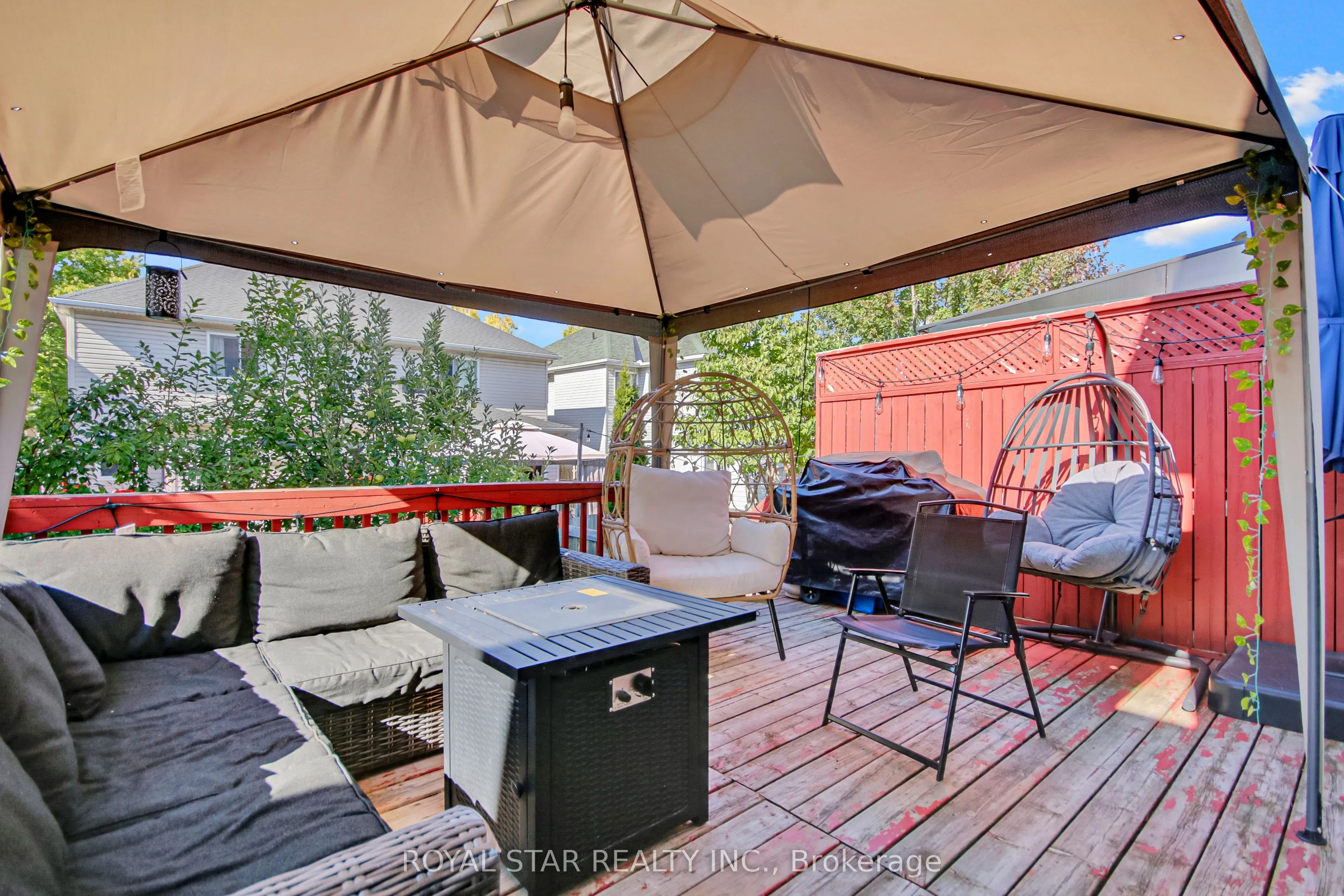 160 Deerfox Drive