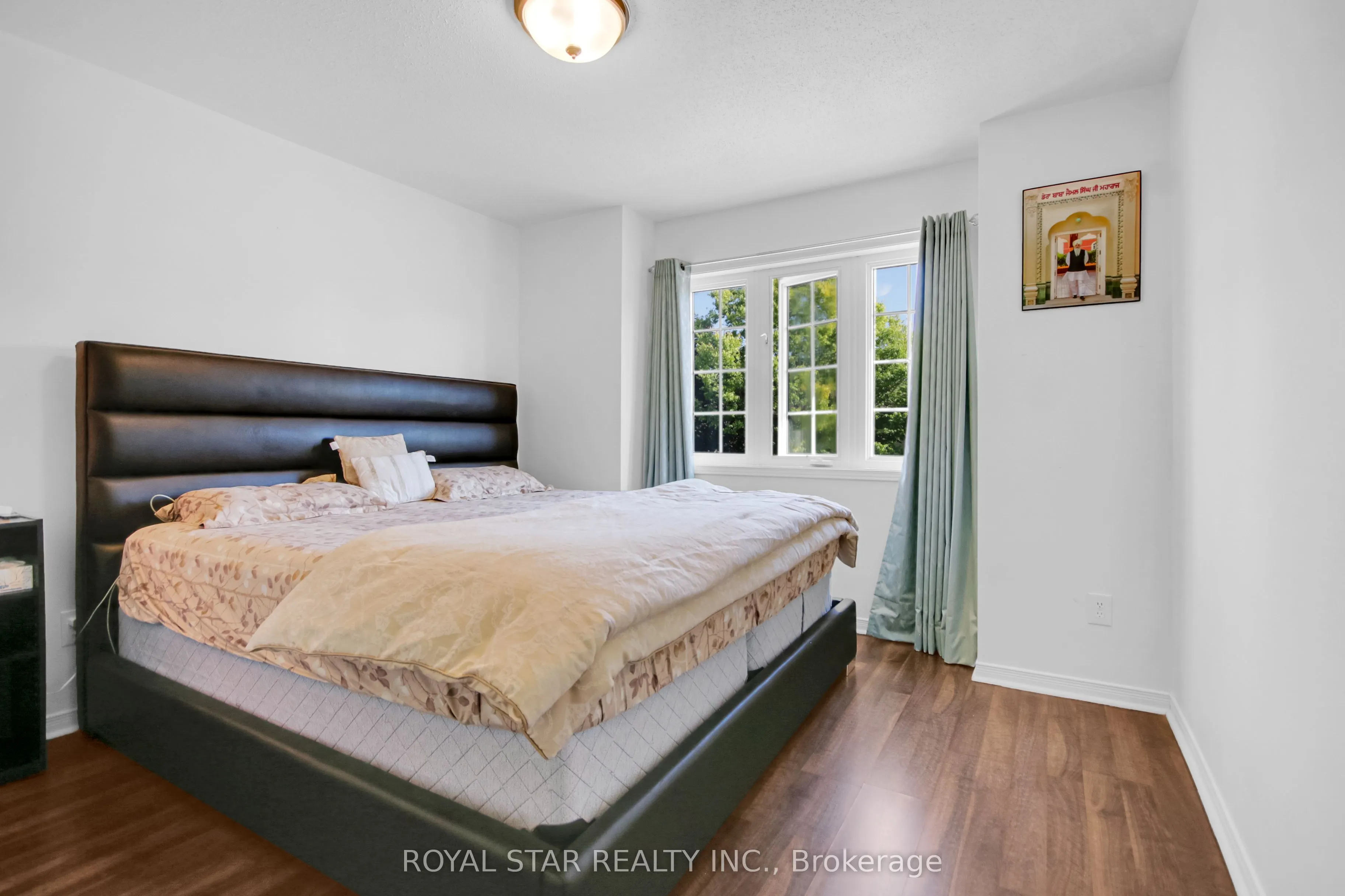 160 Deerfox Drive
