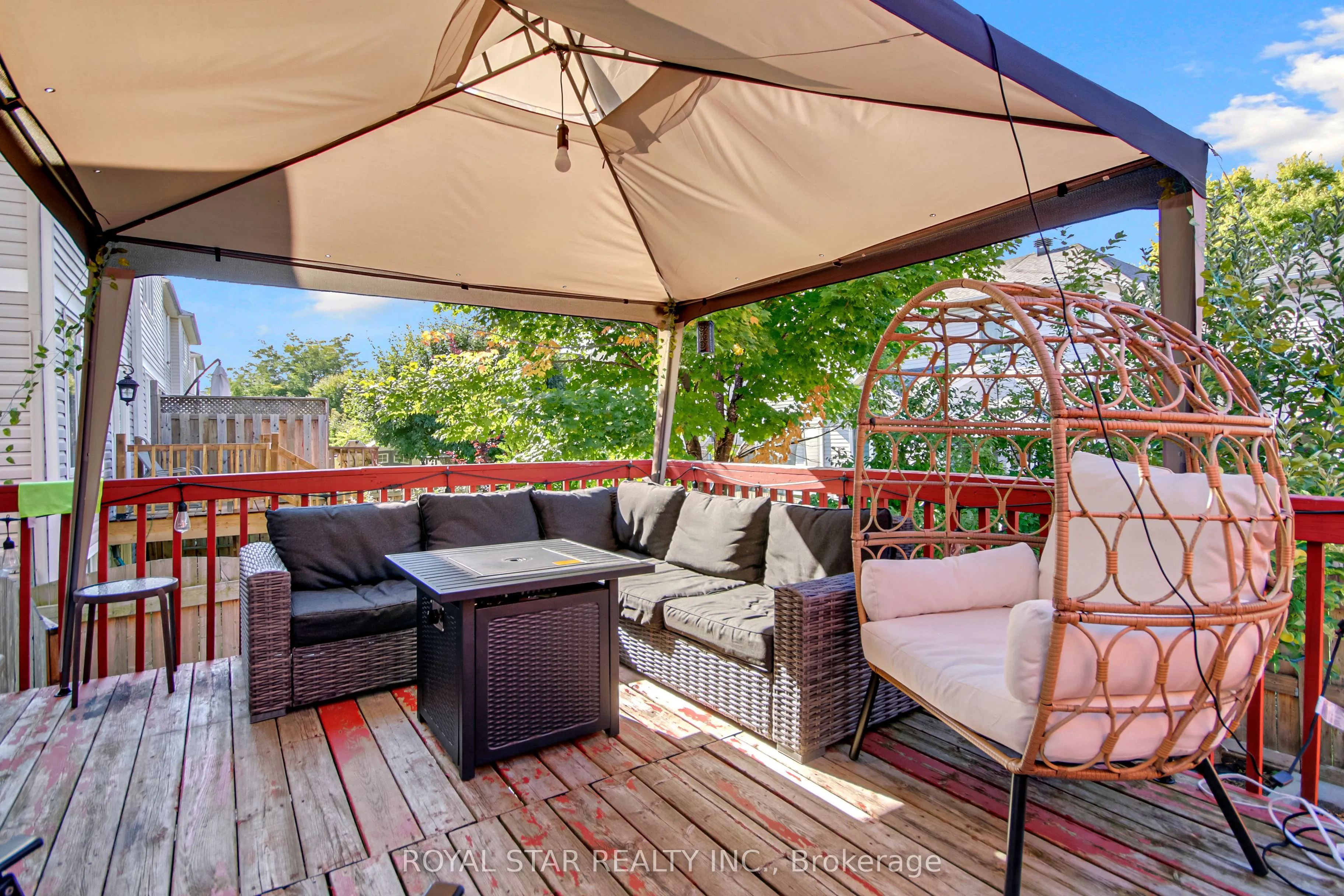 160 Deerfox Drive