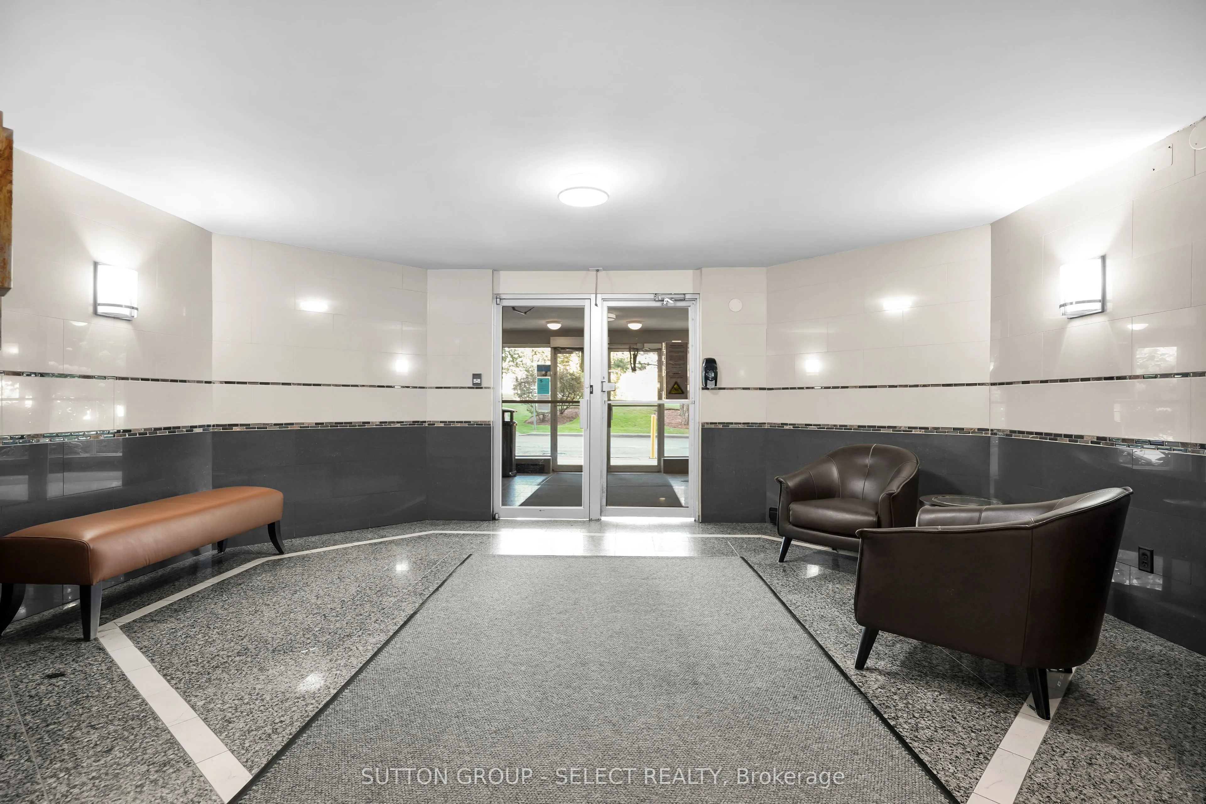 1105 Jalna Boulevard, #1204