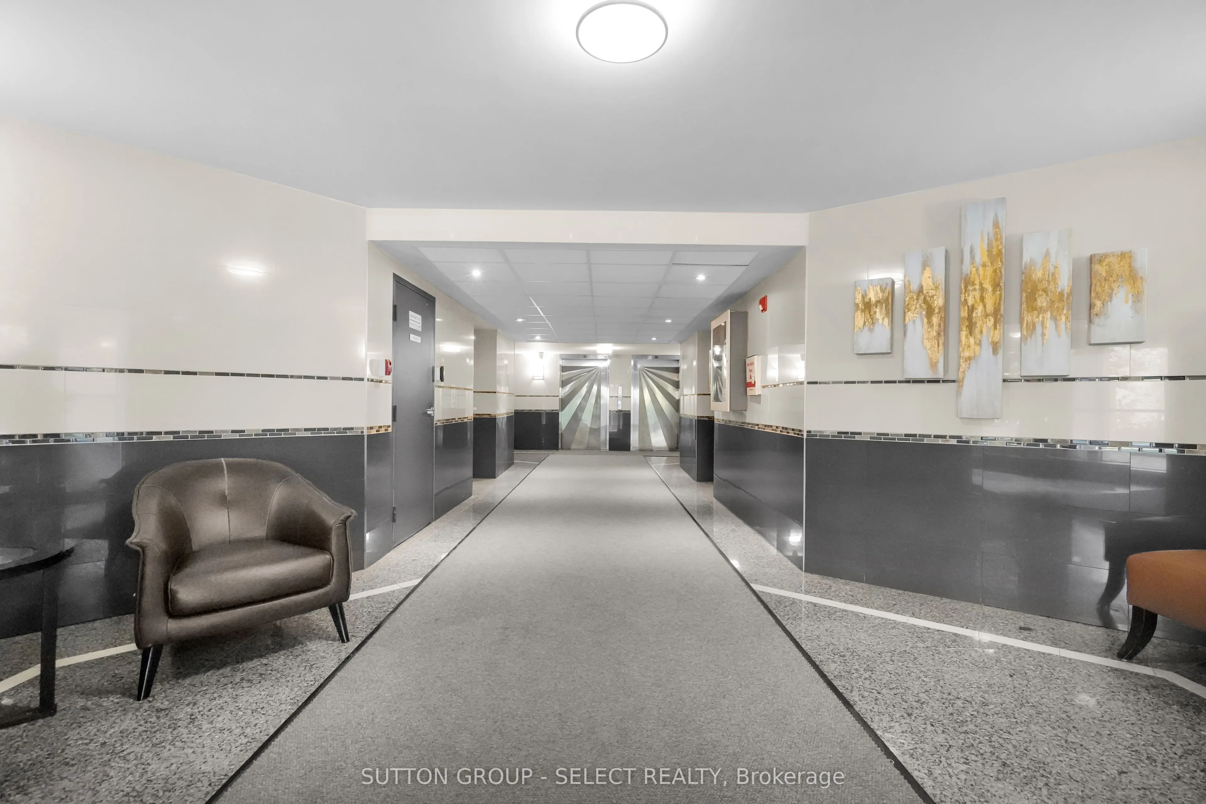1105 Jalna Boulevard, #1204