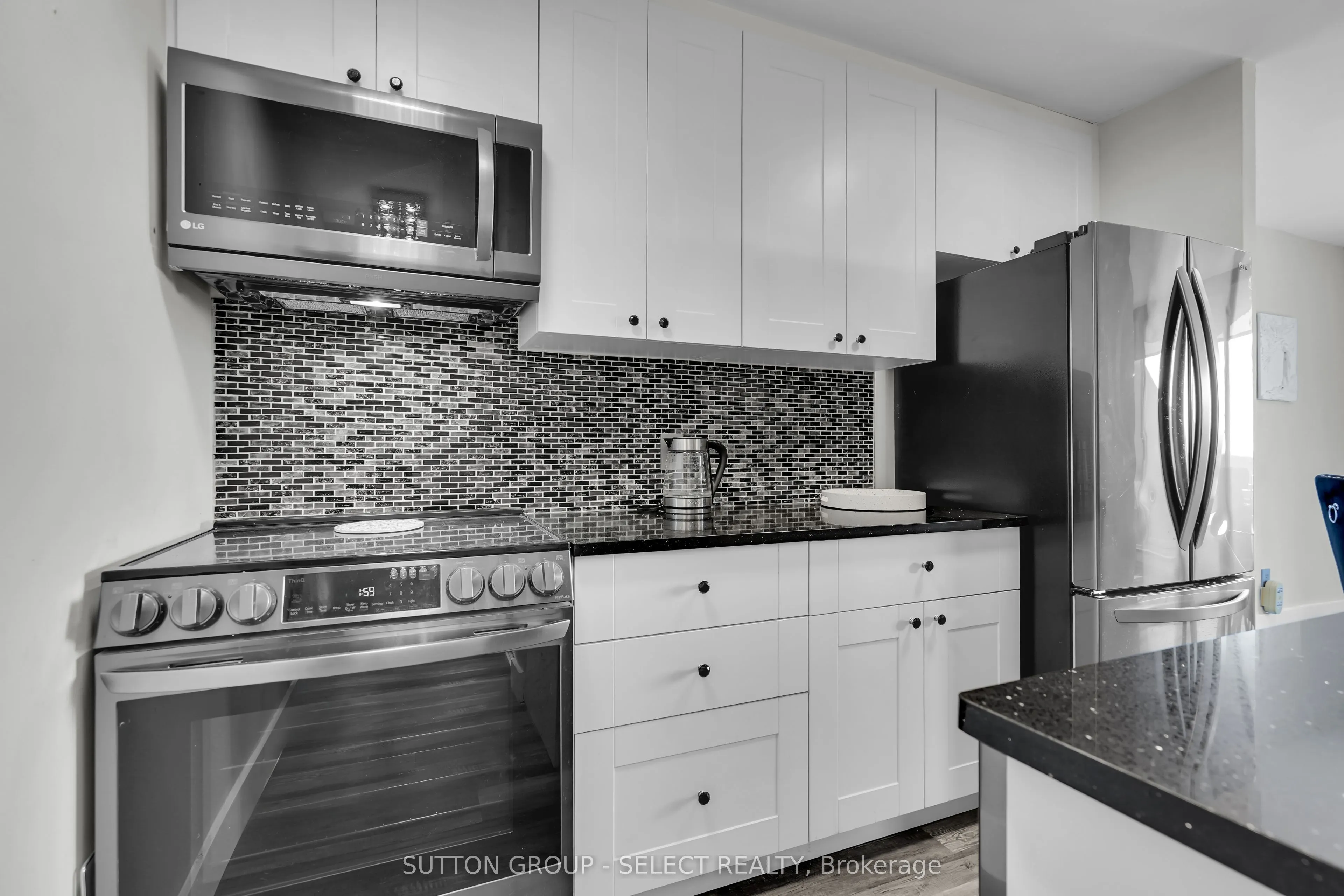 1105 Jalna Boulevard, #1204