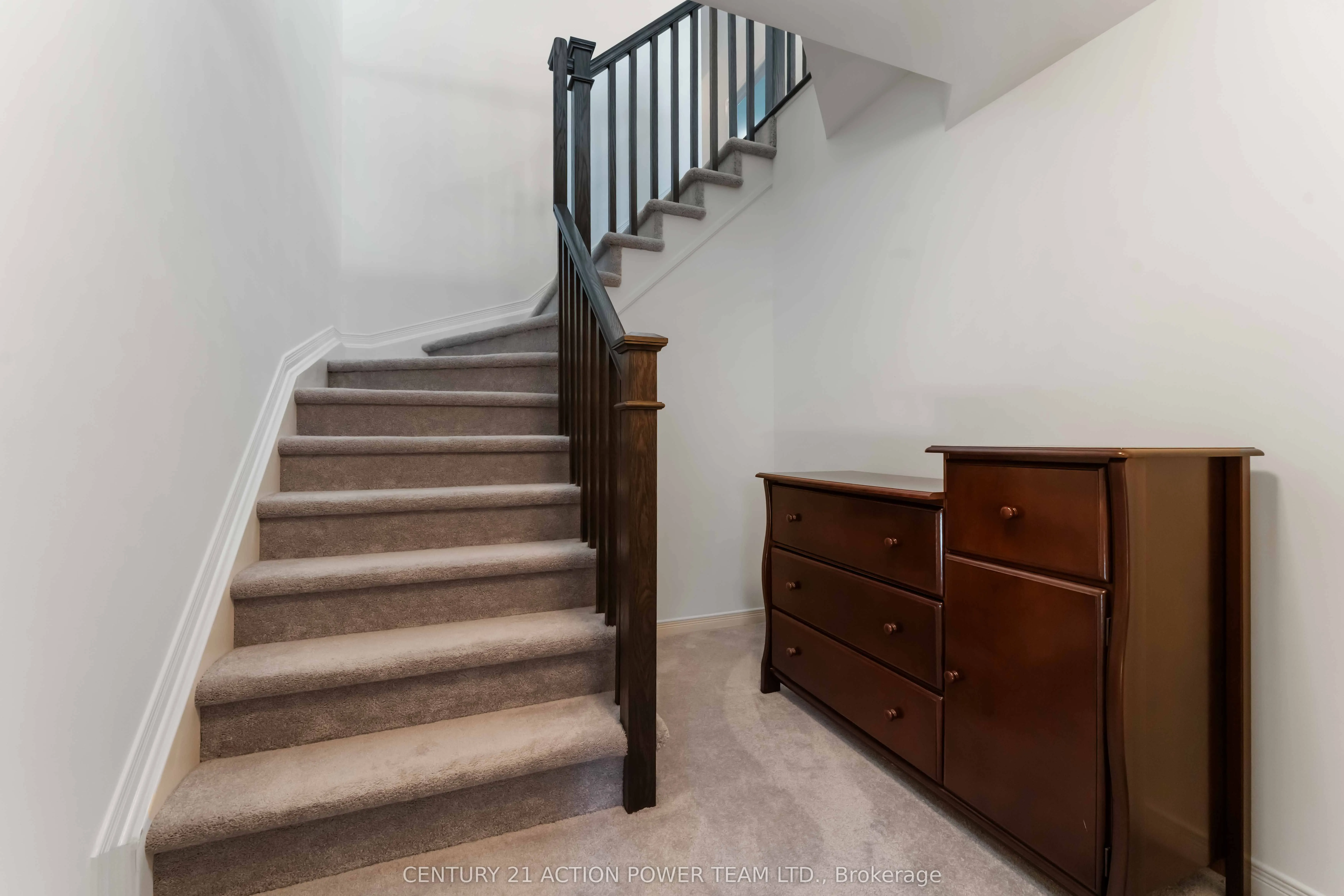 222 Cedarstone Street