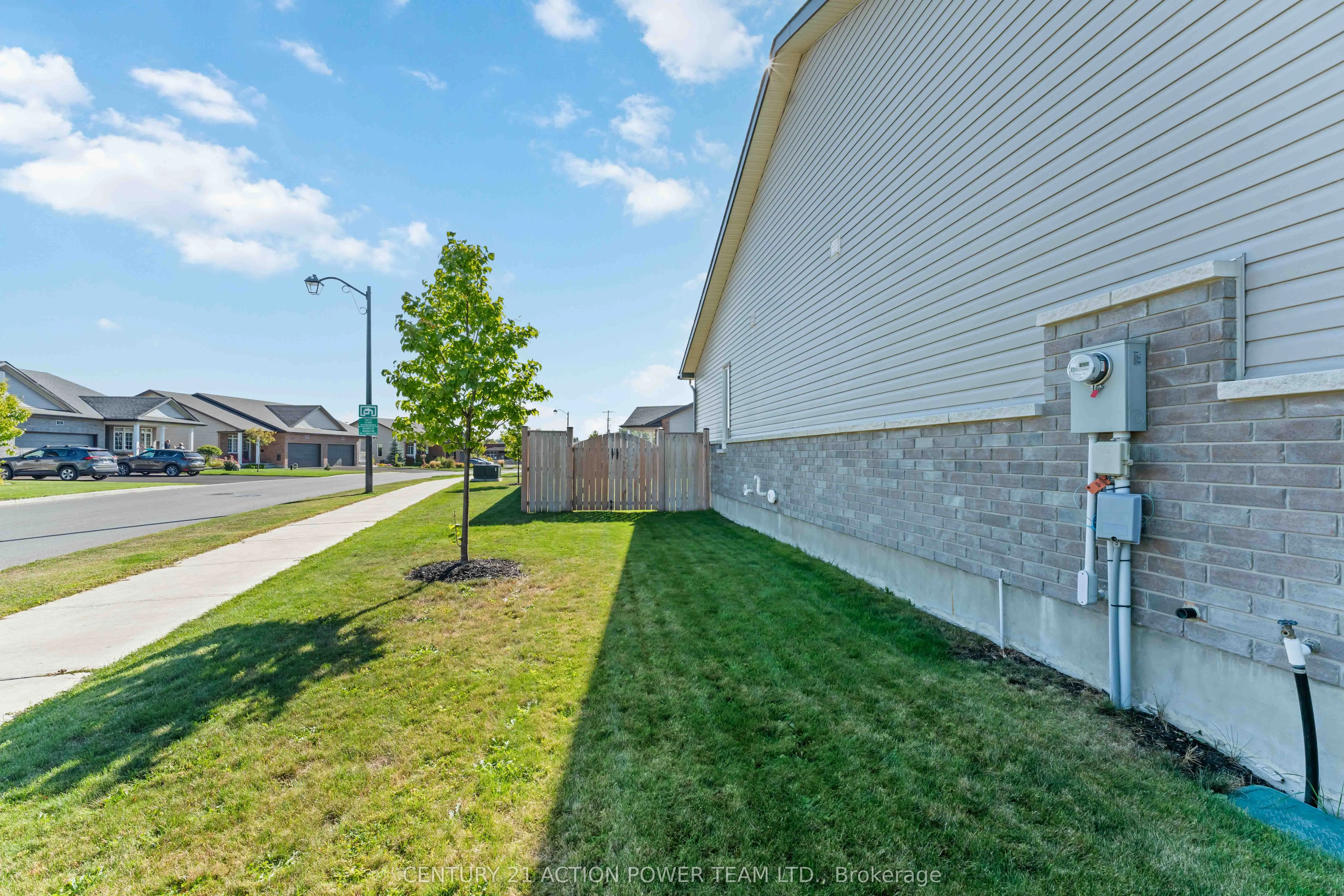 222 Cedarstone Street