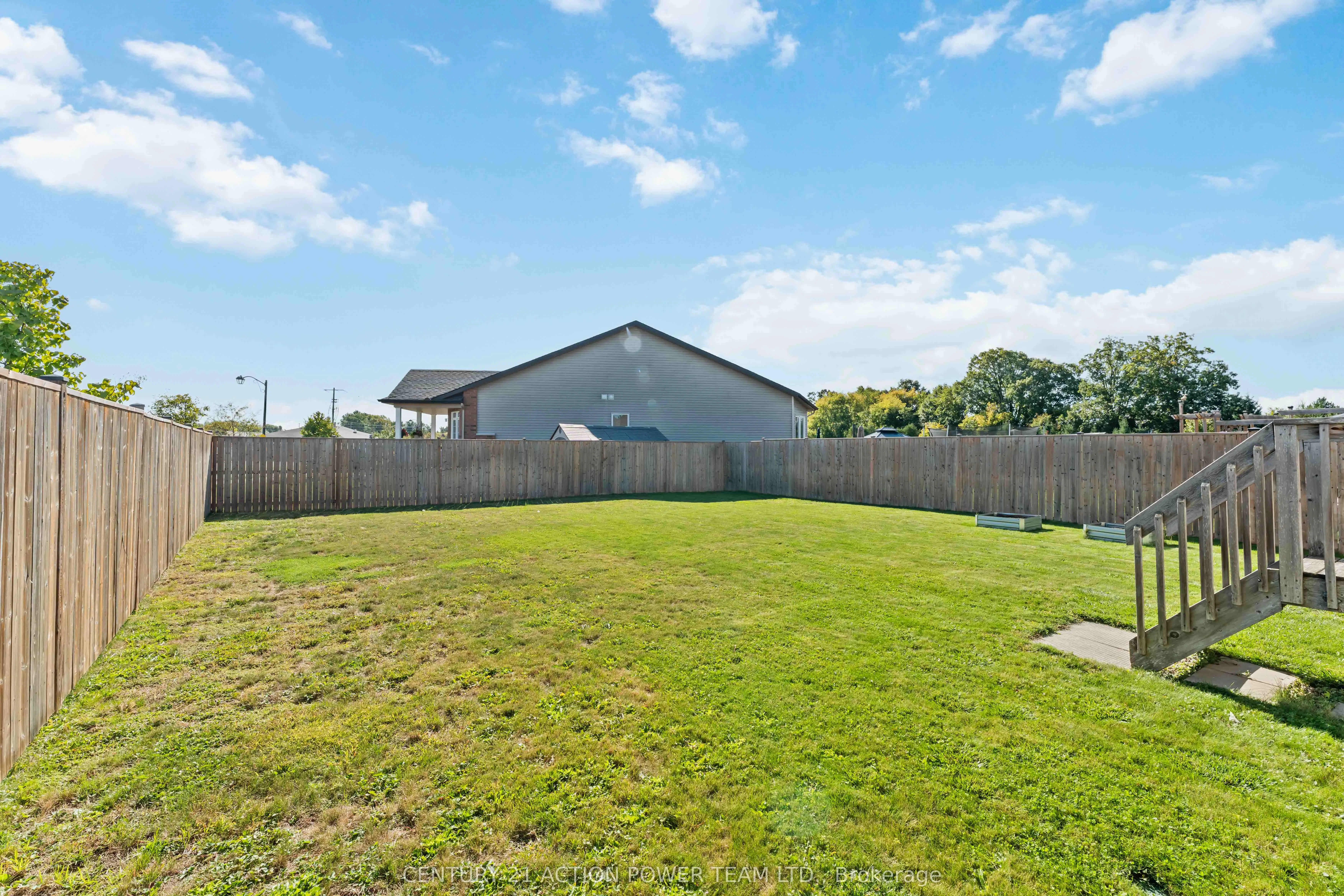 222 Cedarstone Street