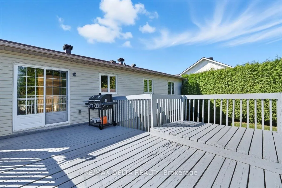 2768 Julie Street