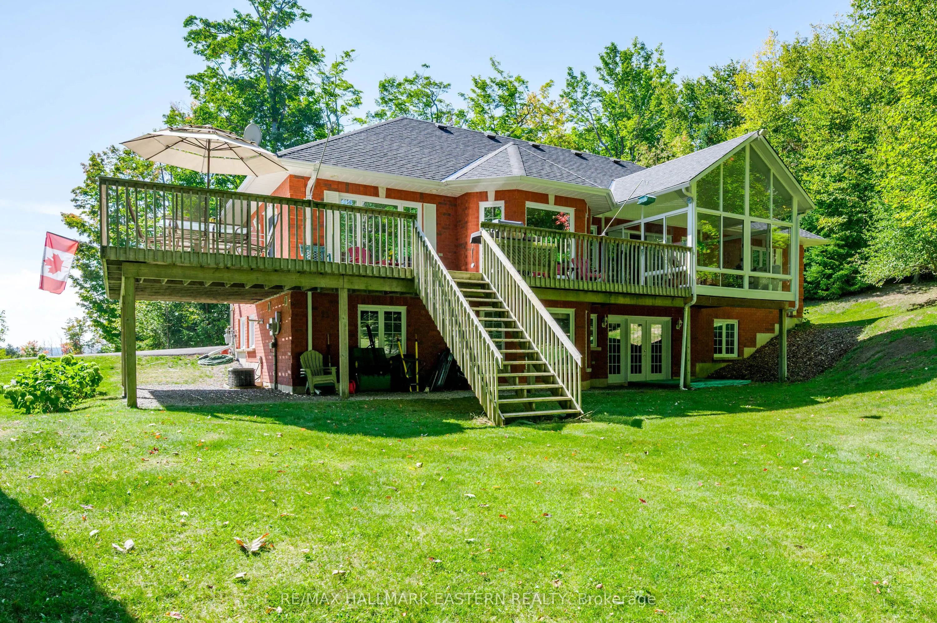 27 Woodland Trail