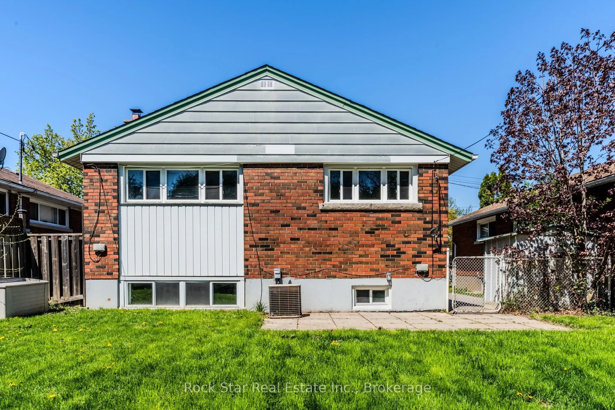 543 East 27th Street, #Main Fl