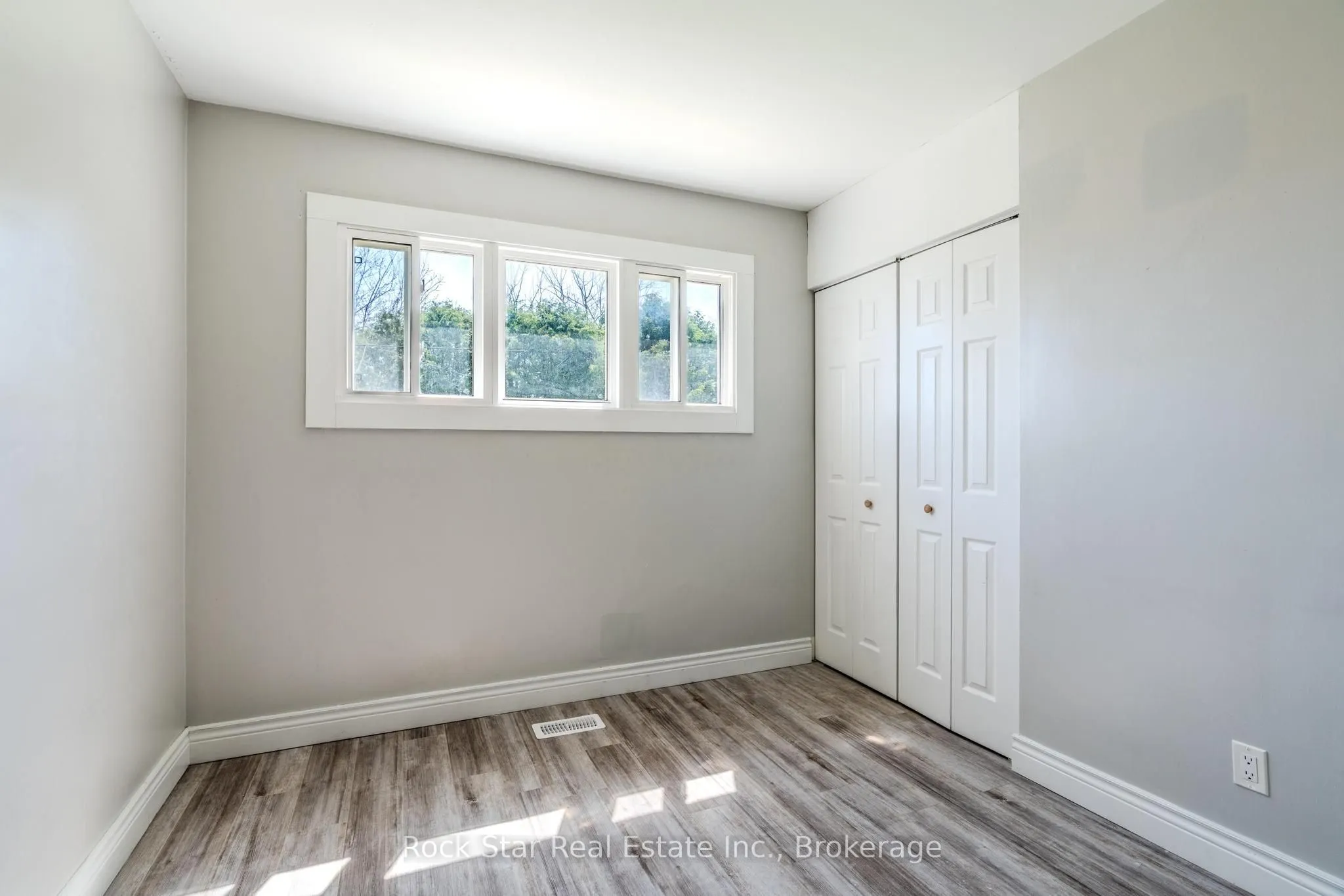 543 East 27th Street, #Main Fl