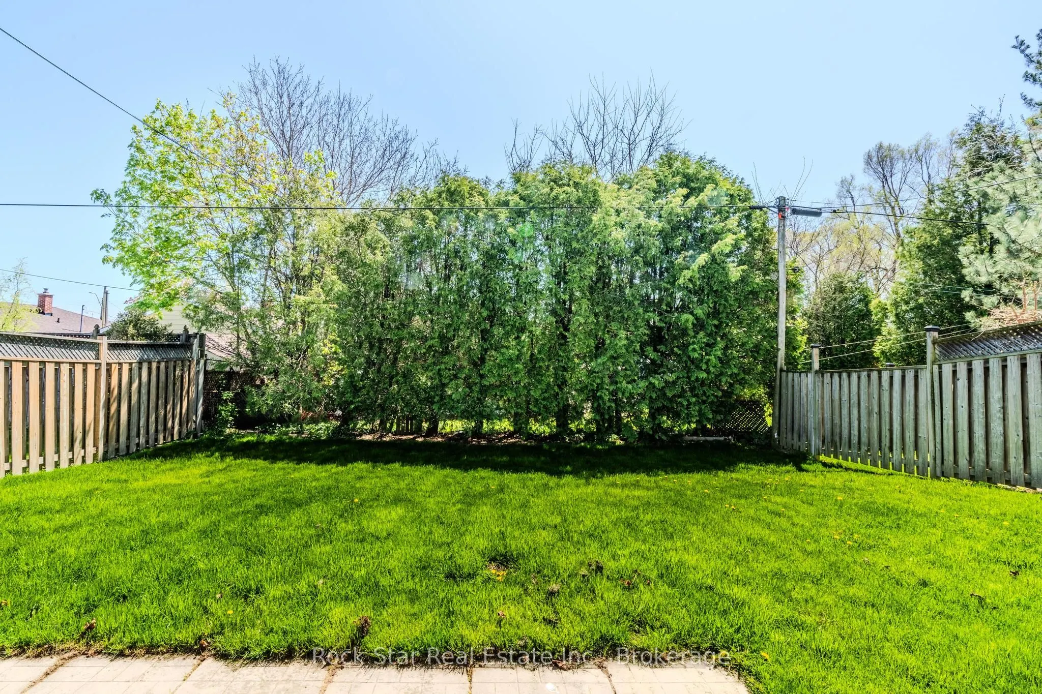 543 East 27th Street, #Main Fl