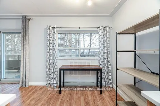 11 Woodman Drive S, #203