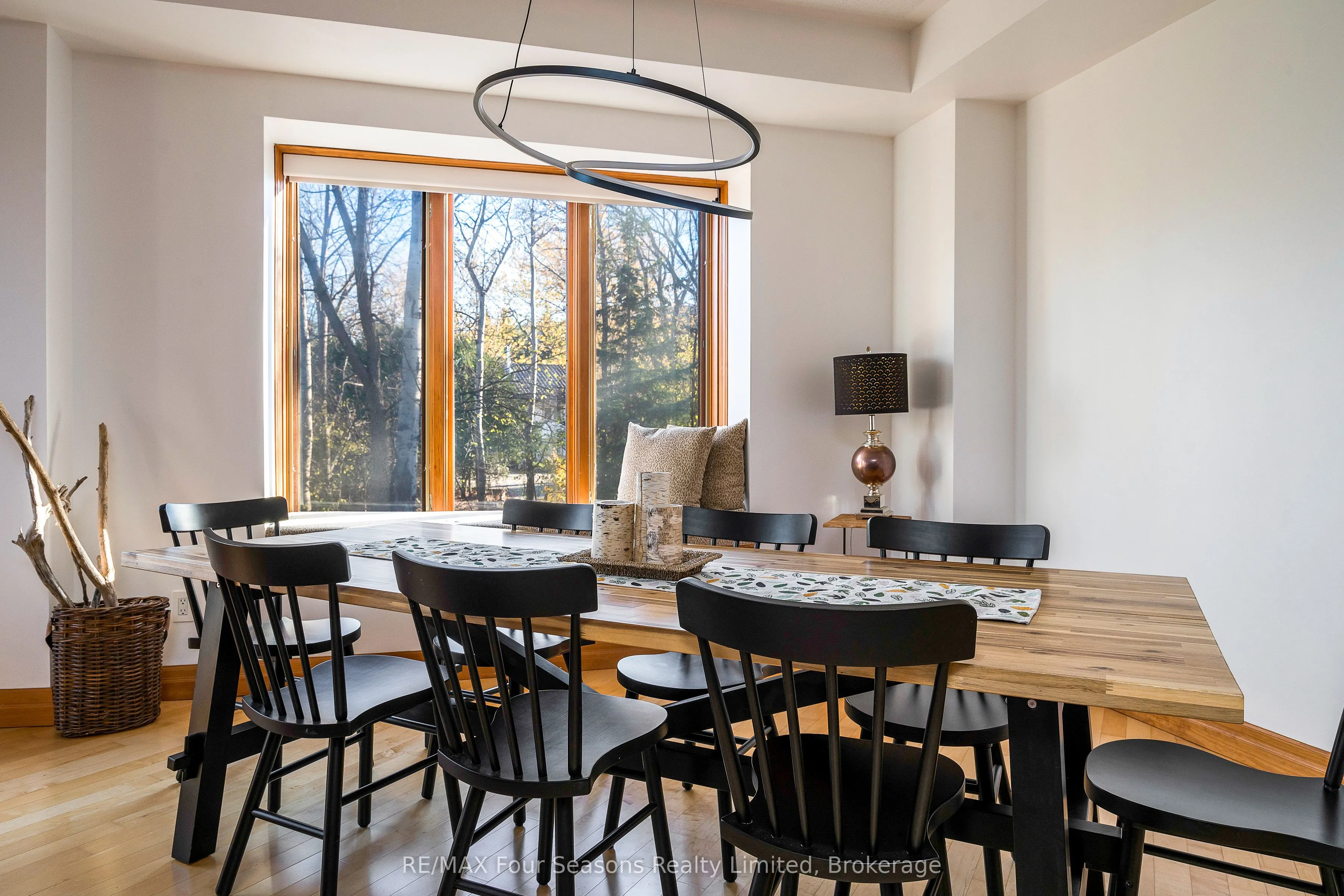 224 BLUESKI GEORGE Crescent, #12