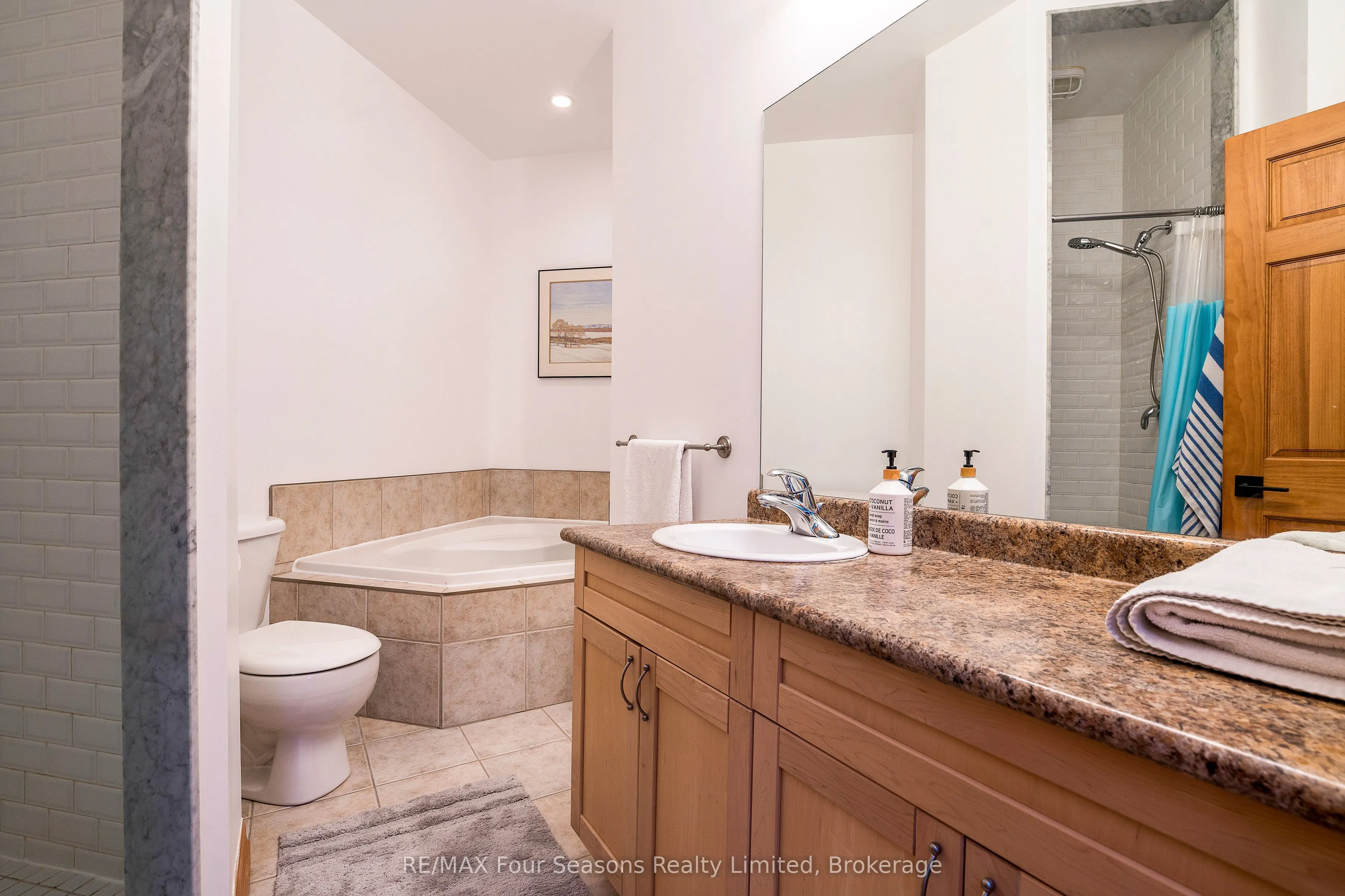 224 BLUESKI GEORGE Crescent, #12