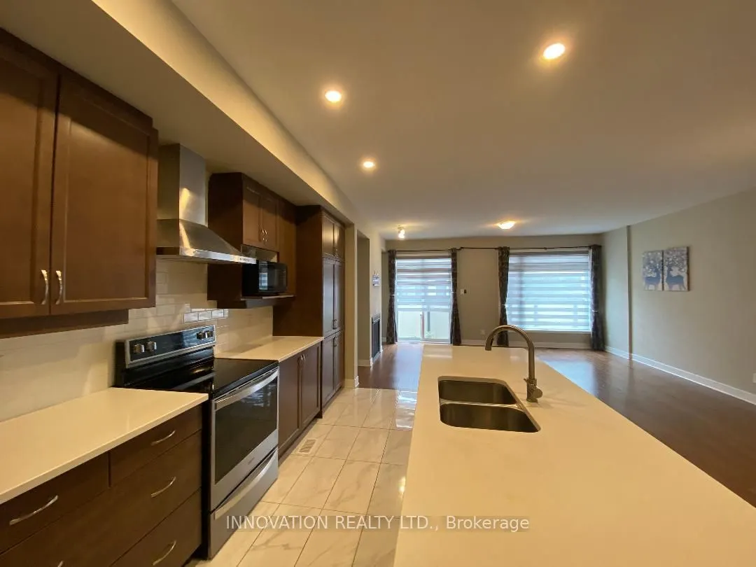 448 Trident Mews