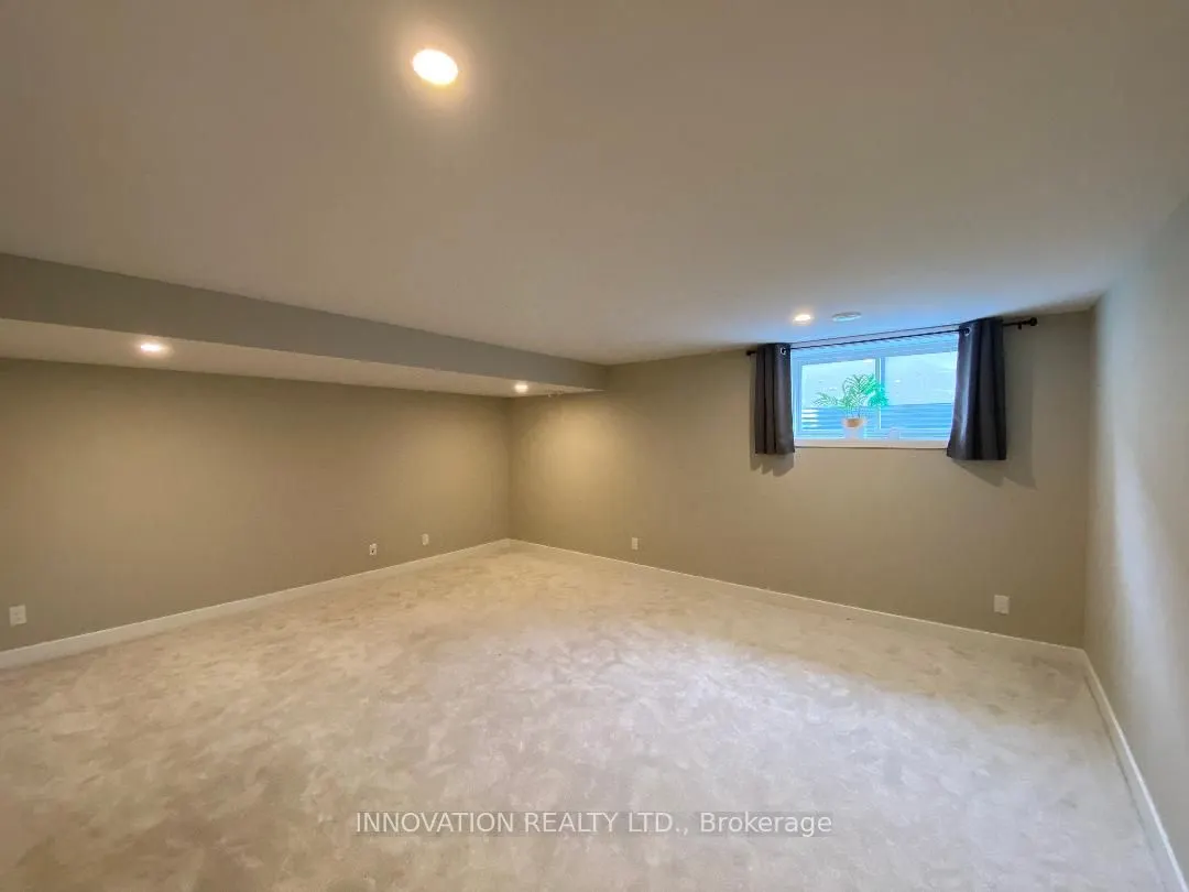 448 Trident Mews