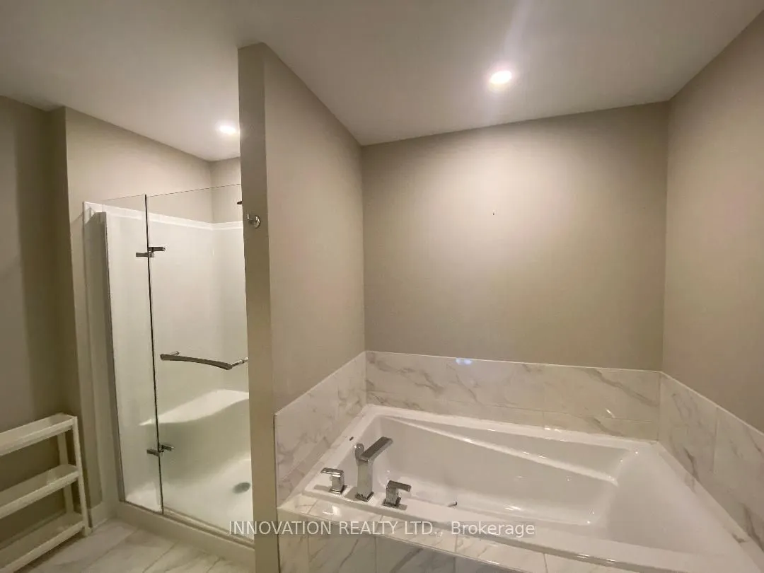 448 Trident Mews