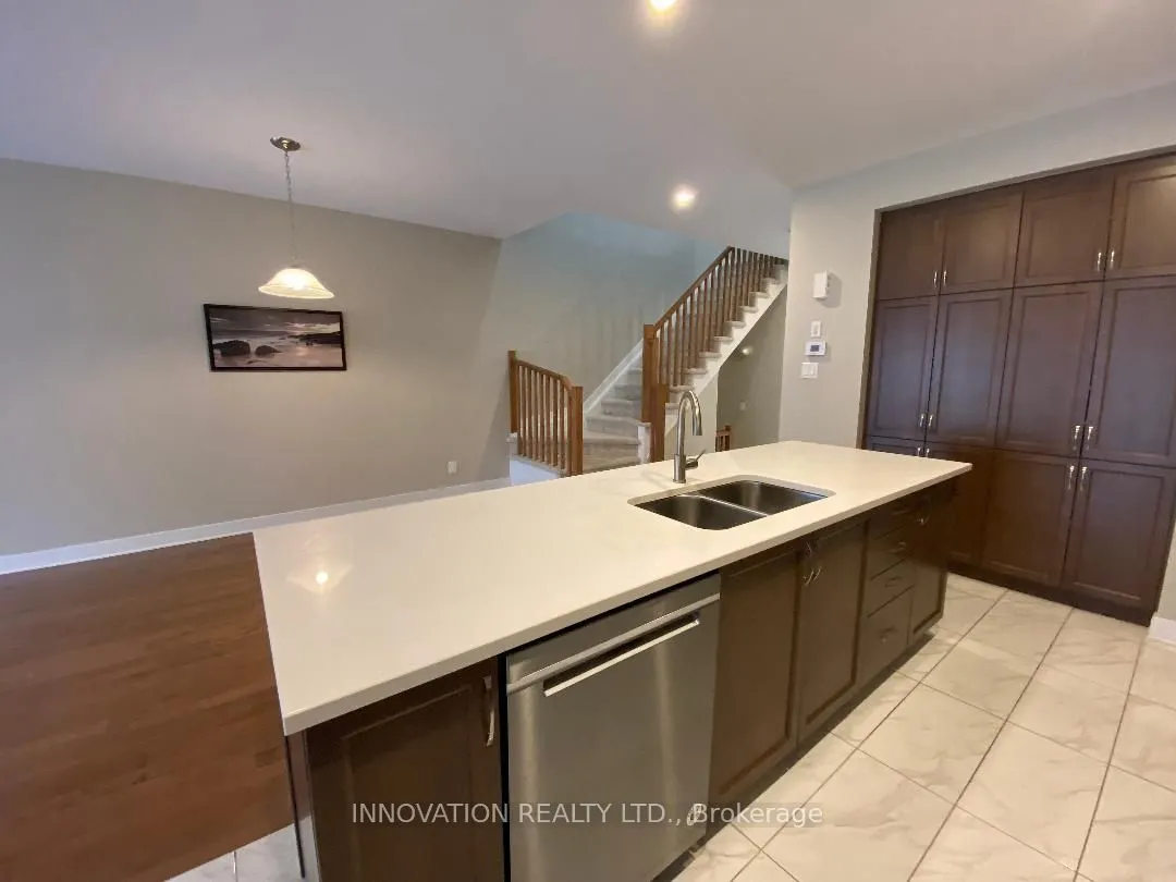 448 Trident Mews