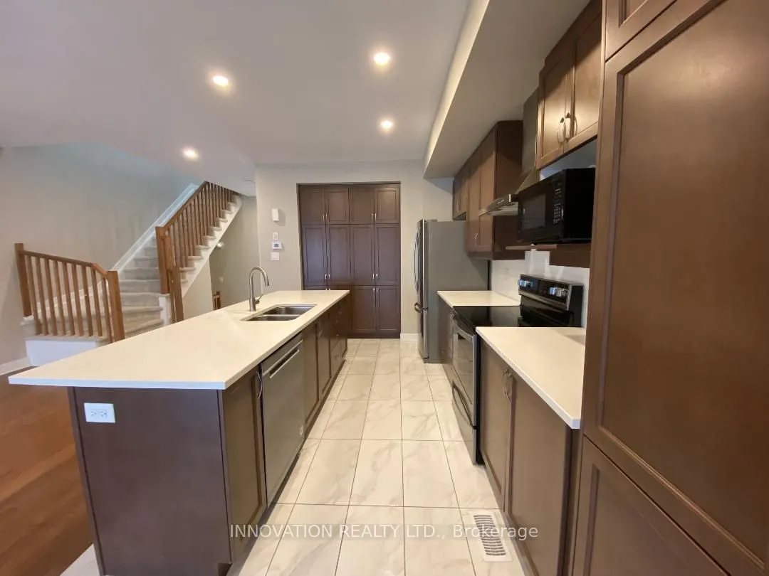 448 Trident Mews