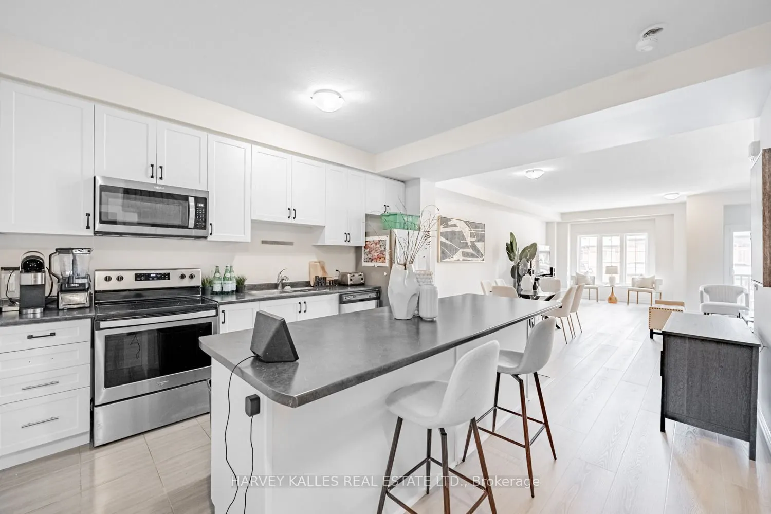 300 Humphrey Street, #51