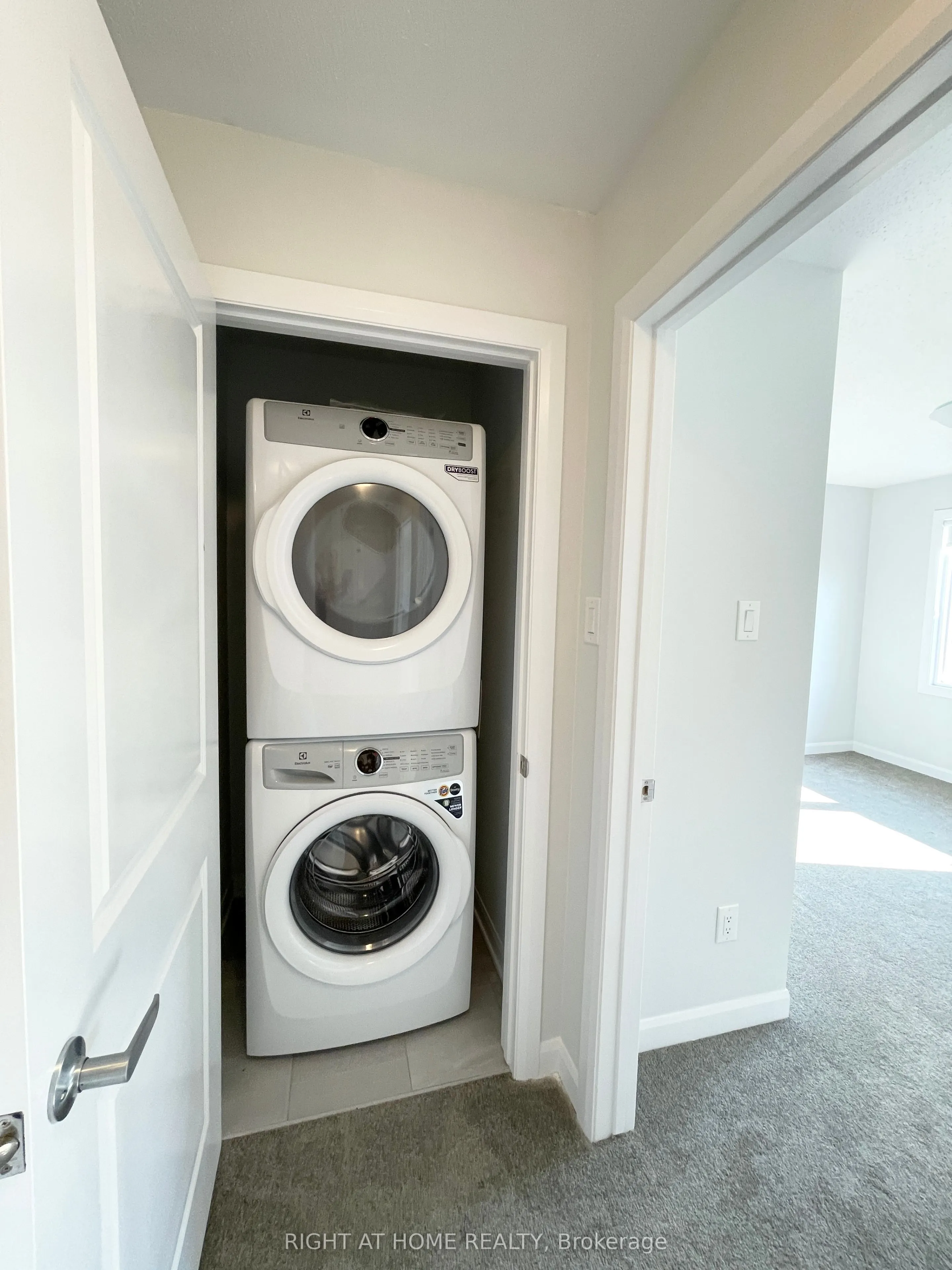 1328 CREEKWAY Private, #1328