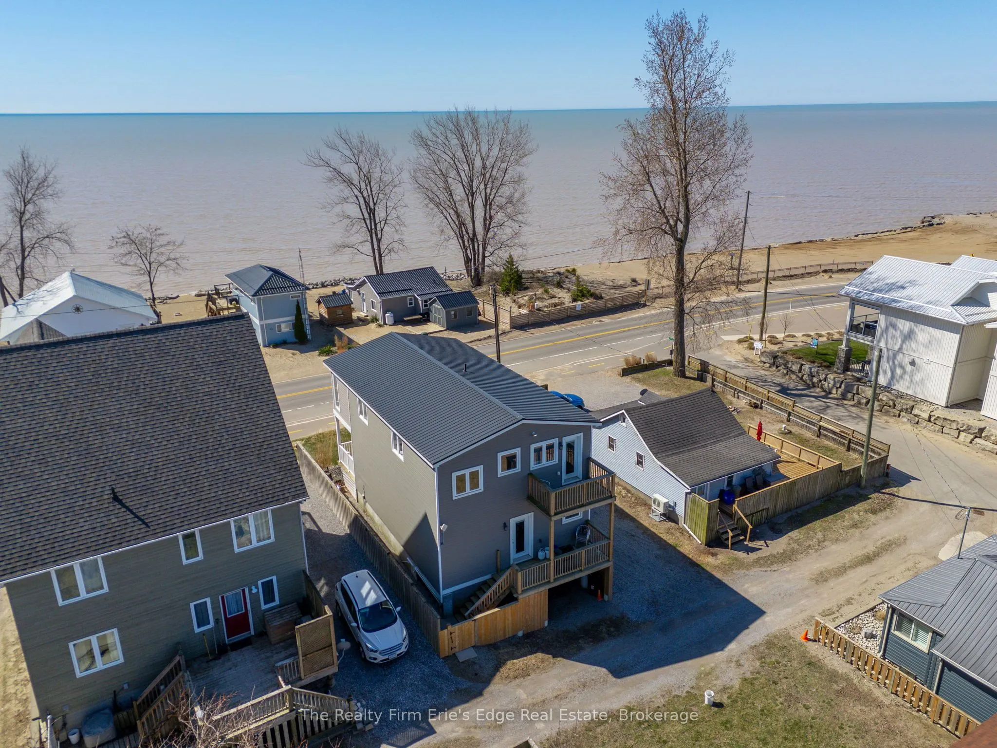 24 Erie Boulevard