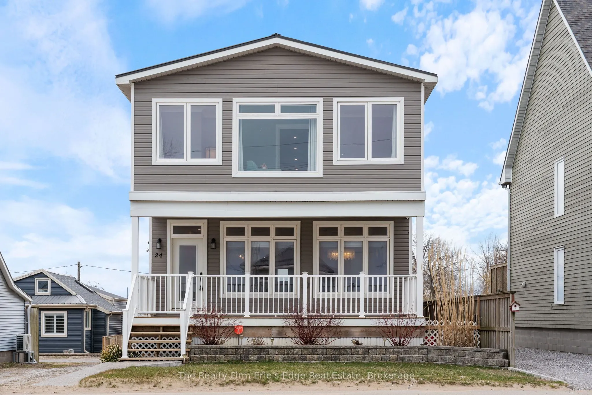 24 Erie Boulevard