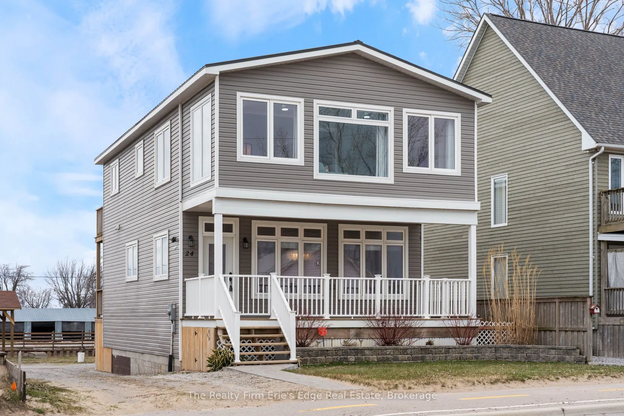 24 Erie Boulevard