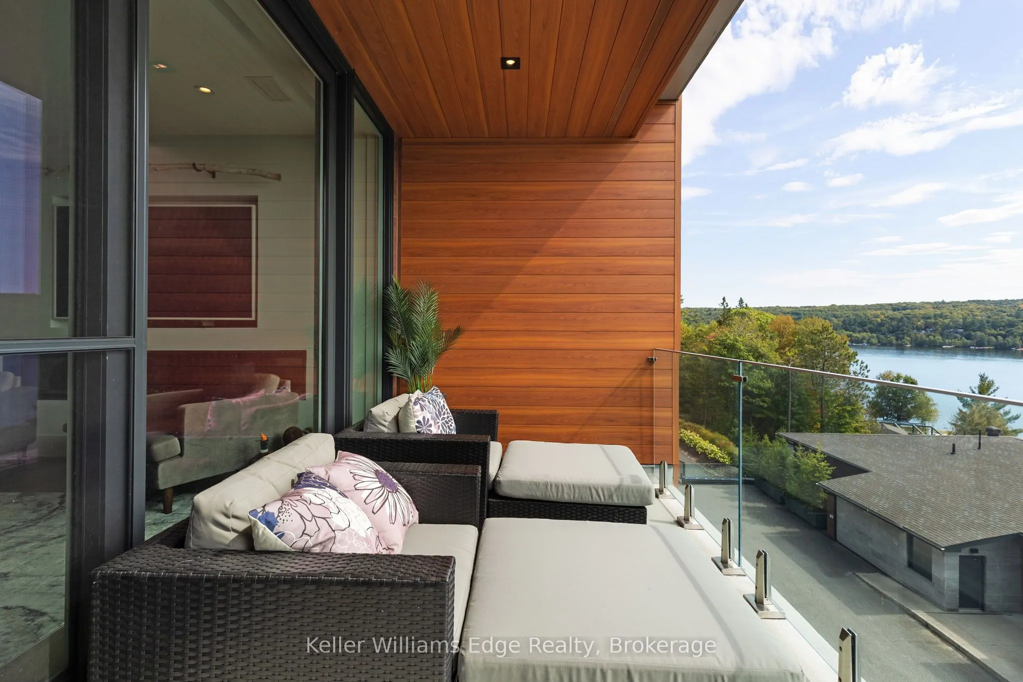 727 Grandview Drive, #209