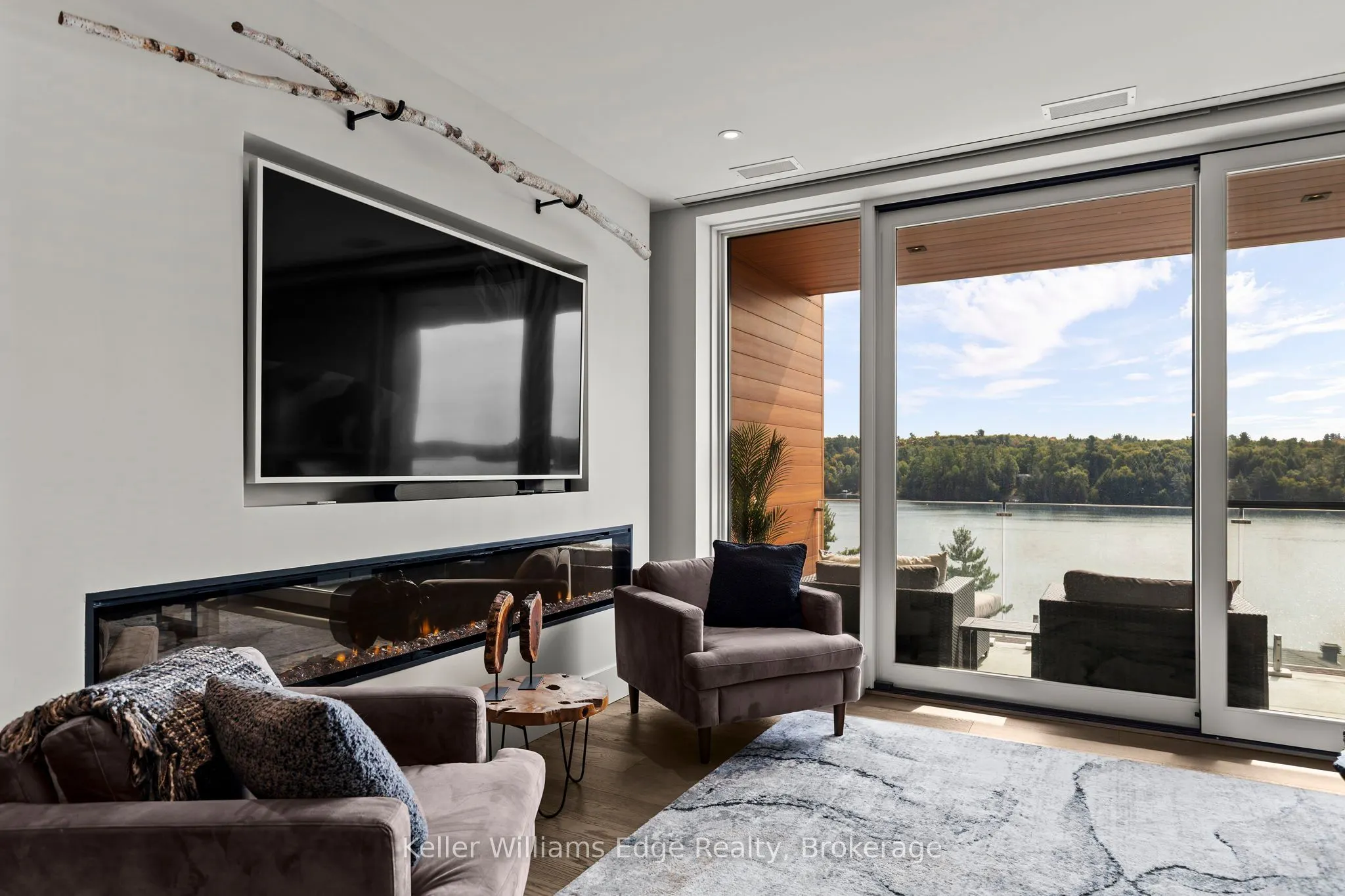 727 Grandview Drive, #209