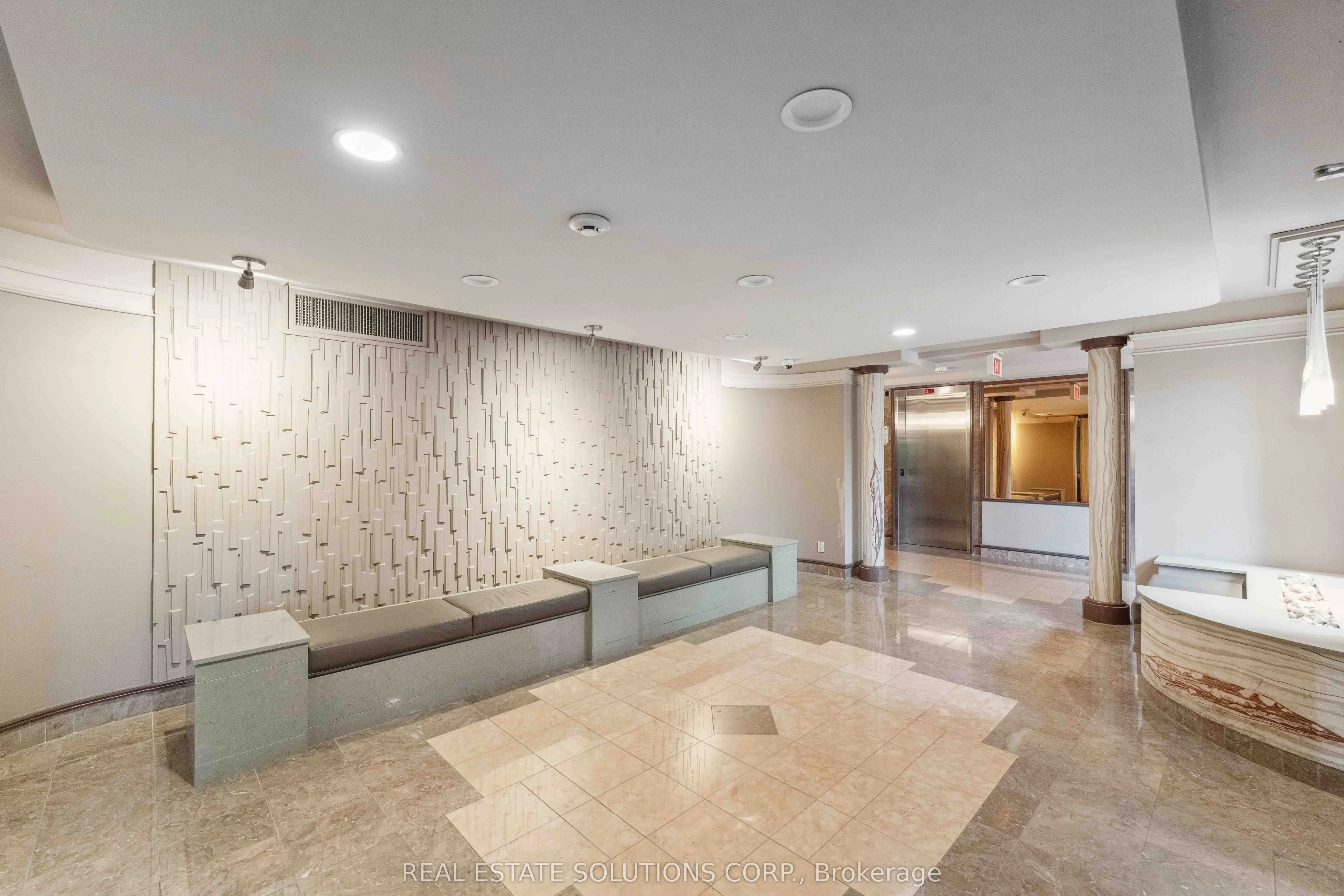 100 Grant Carman Drive, #214