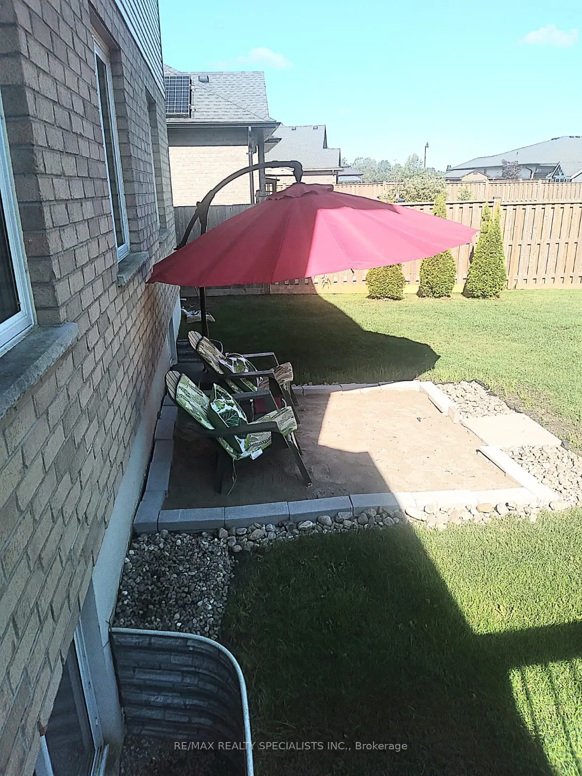 10 Birchall Lane